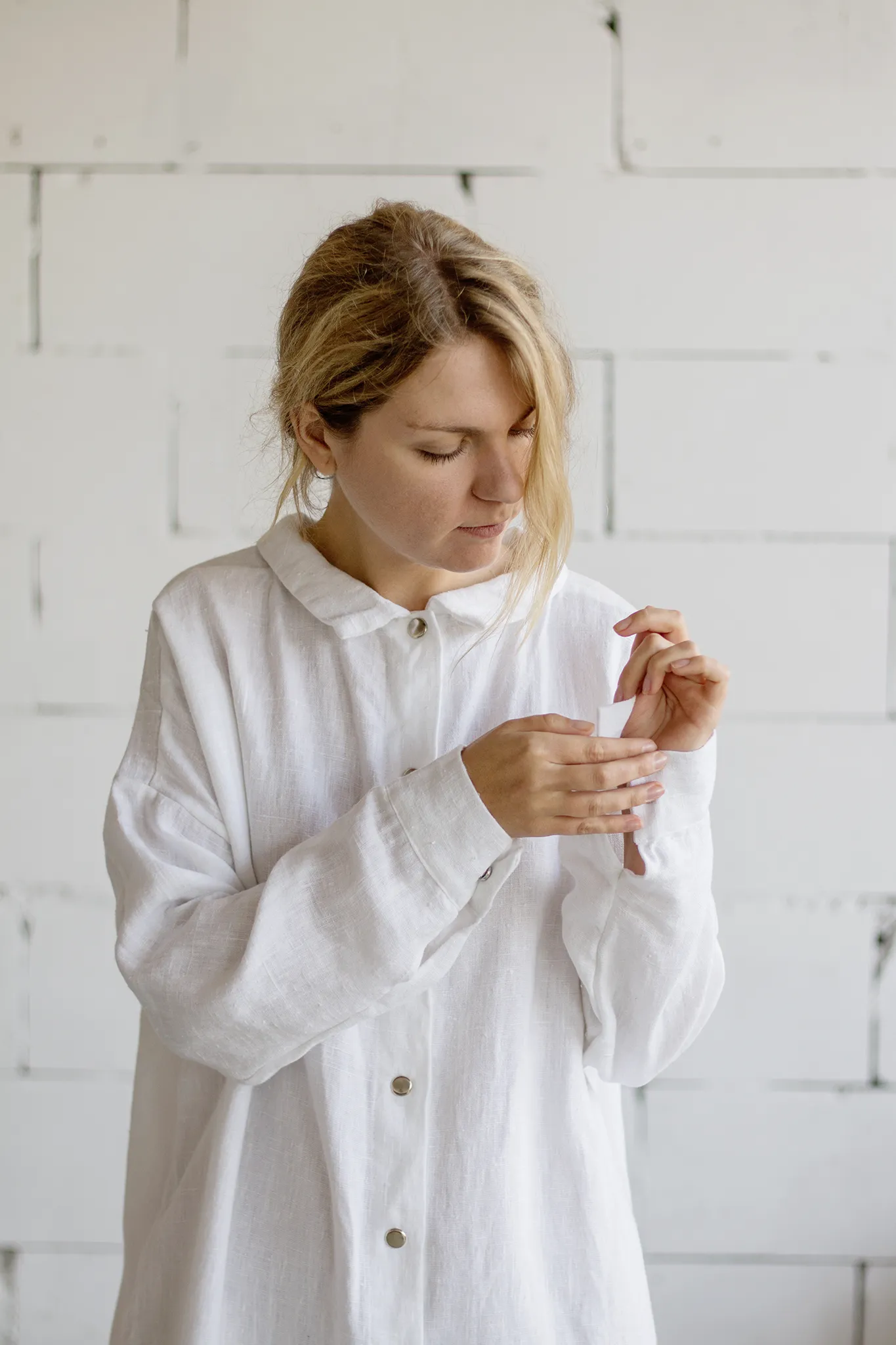 100% Linen Classic Dress White