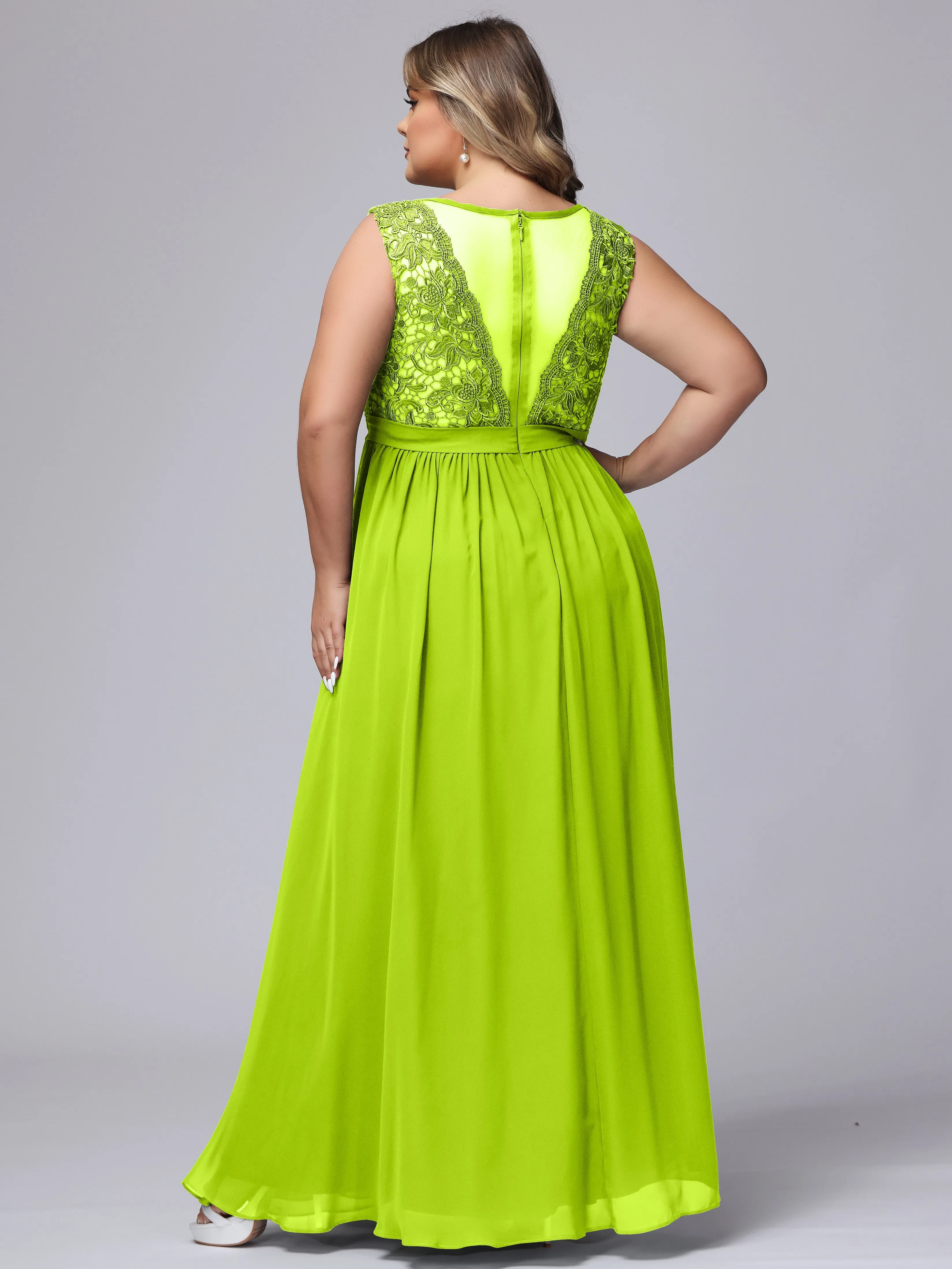 A-Line Sleeveless Lace Top Chiffon Plus Size Bridesmaid Dresses