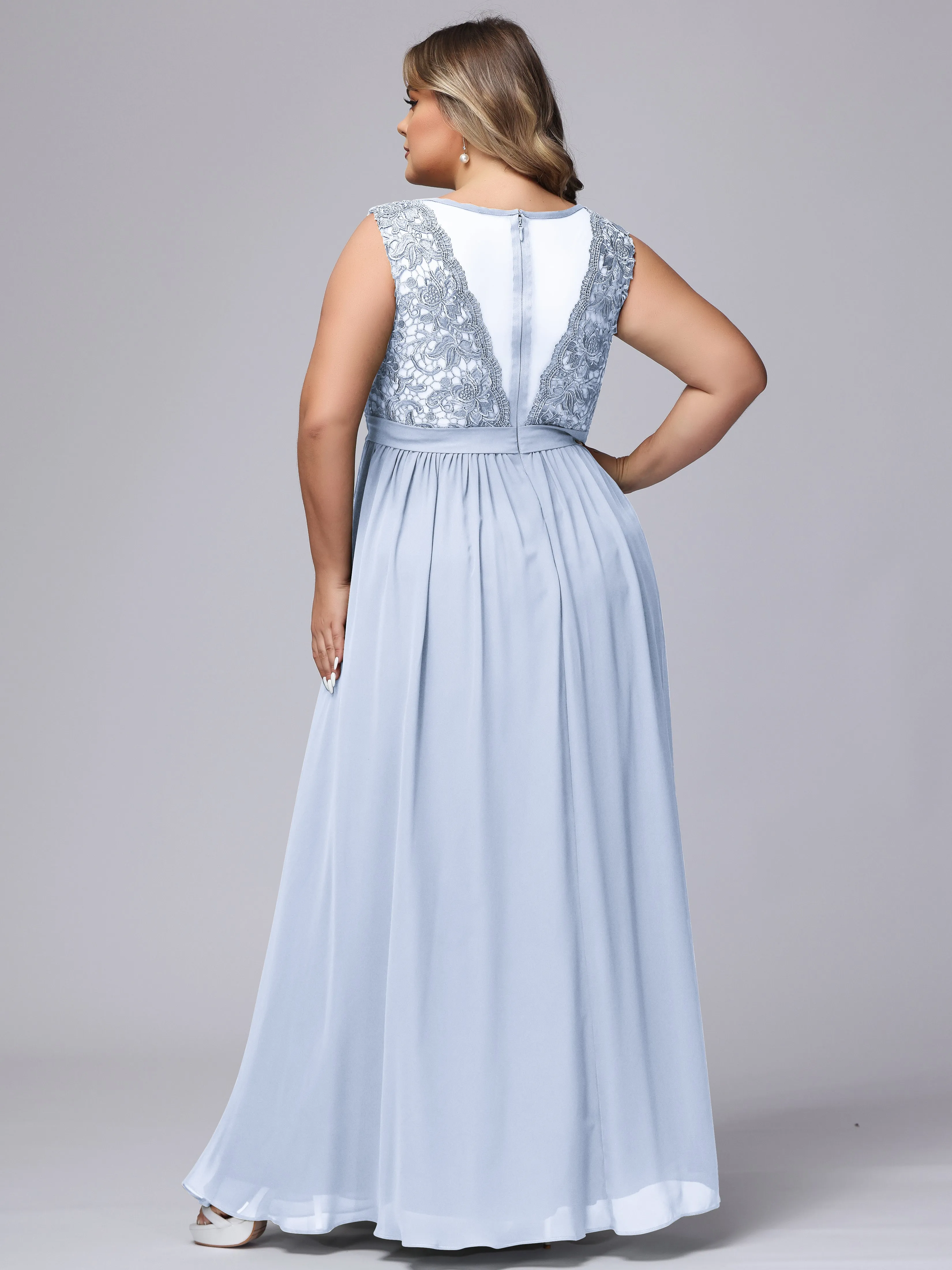 A-Line Sleeveless Lace Top Chiffon Plus Size Bridesmaid Dresses