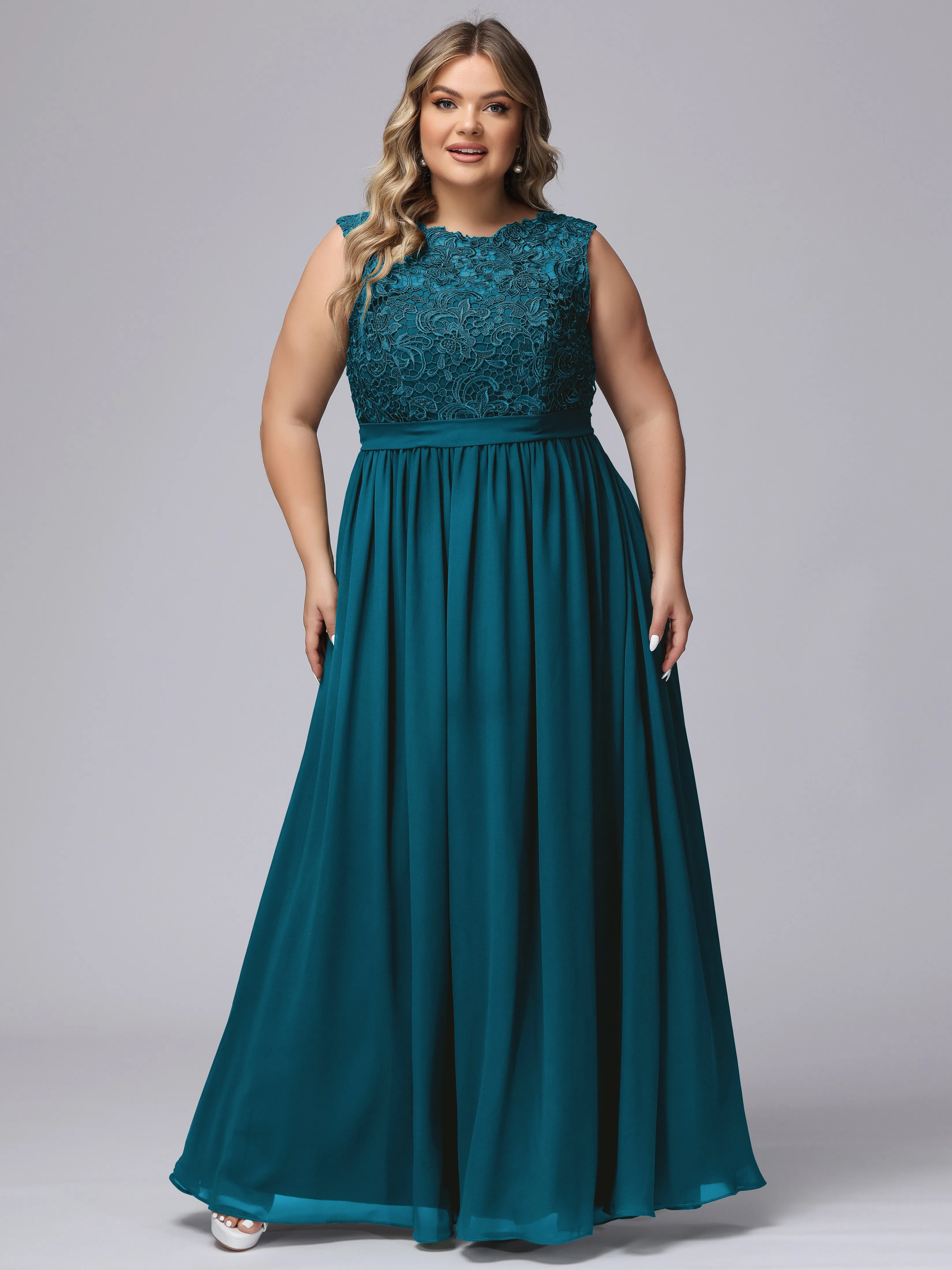A-Line Sleeveless Lace Top Chiffon Plus Size Bridesmaid Dresses