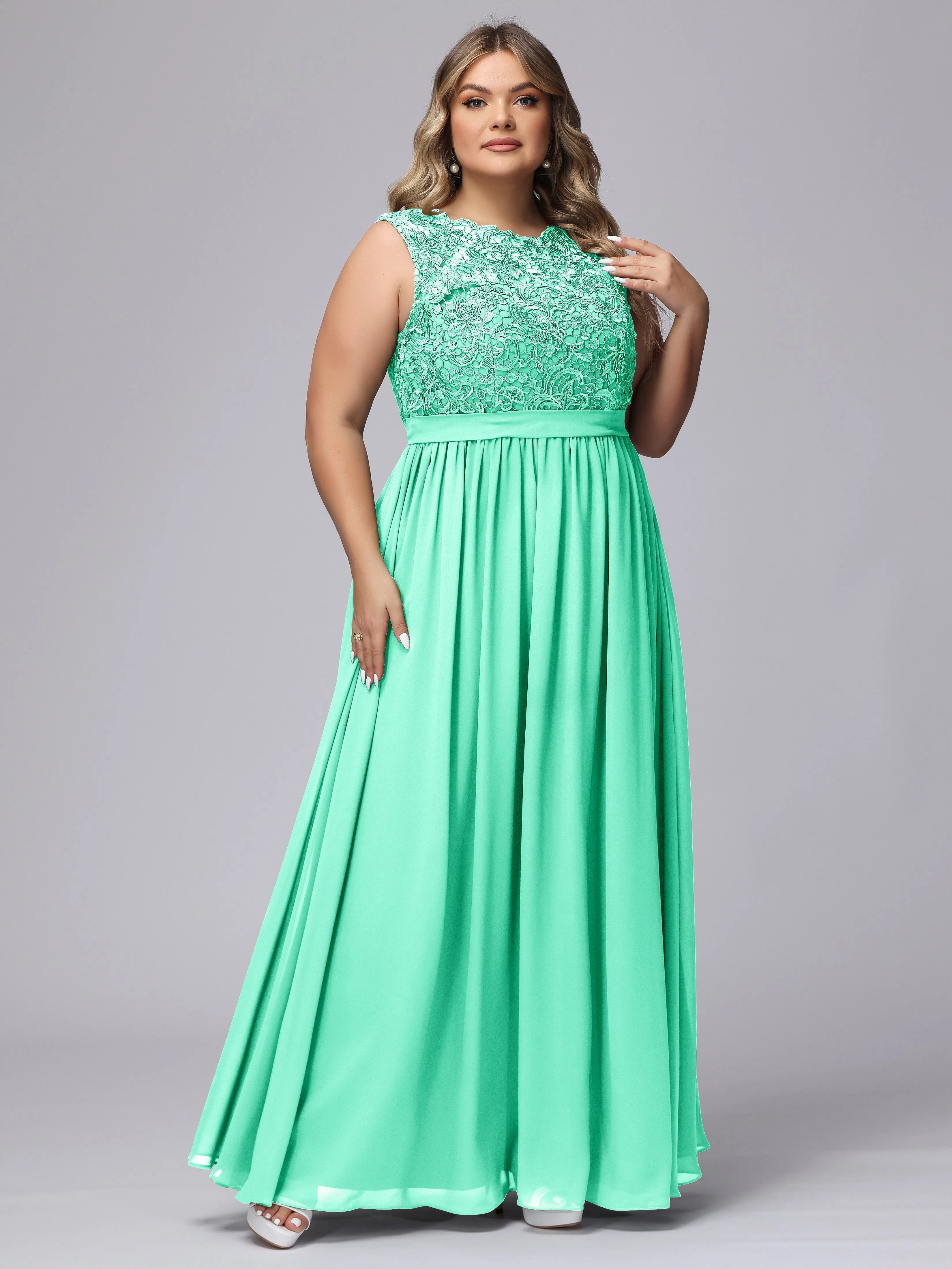 A-Line Sleeveless Lace Top Chiffon Plus Size Bridesmaid Dresses
