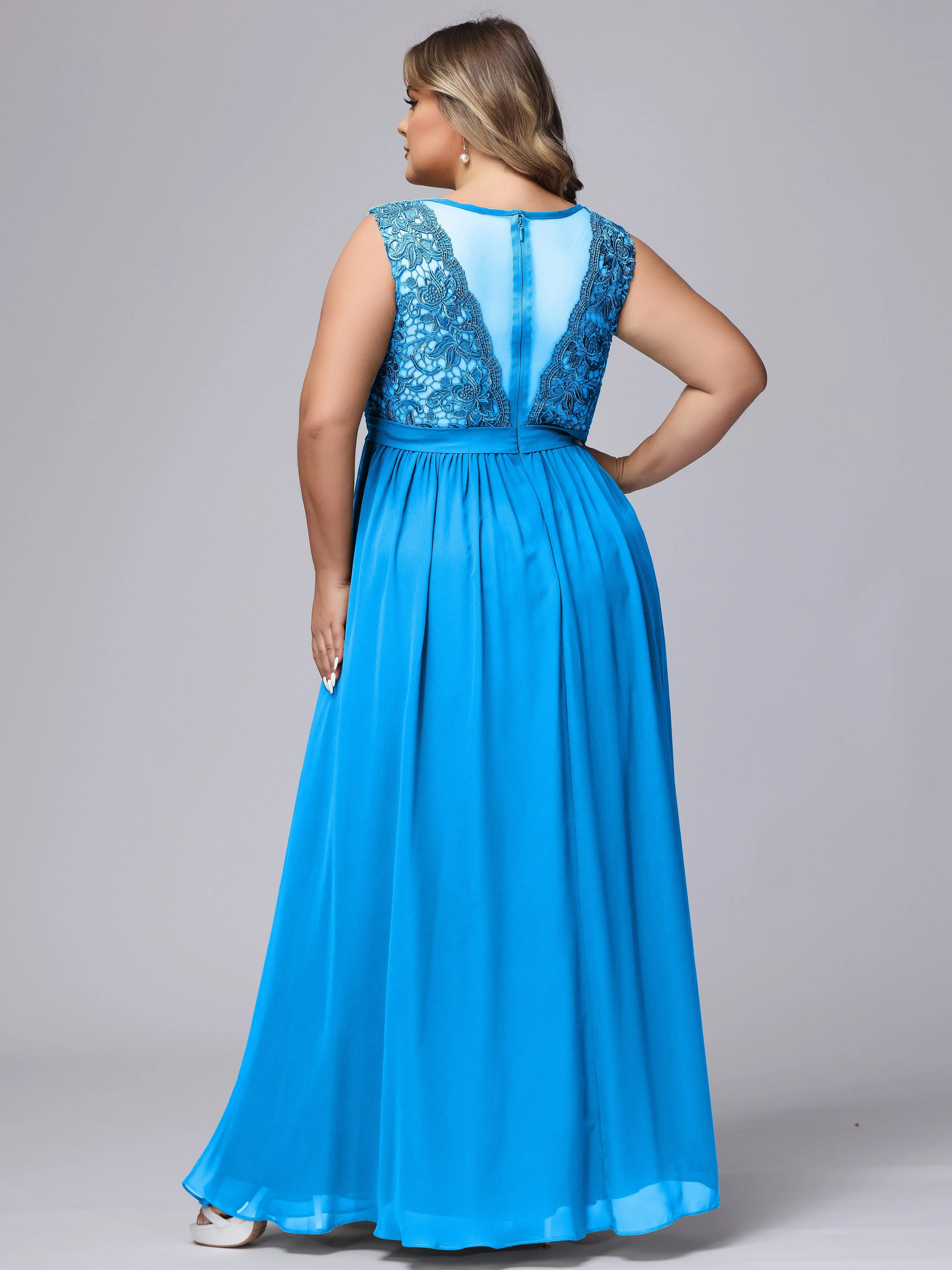 A-Line Sleeveless Lace Top Chiffon Plus Size Bridesmaid Dresses