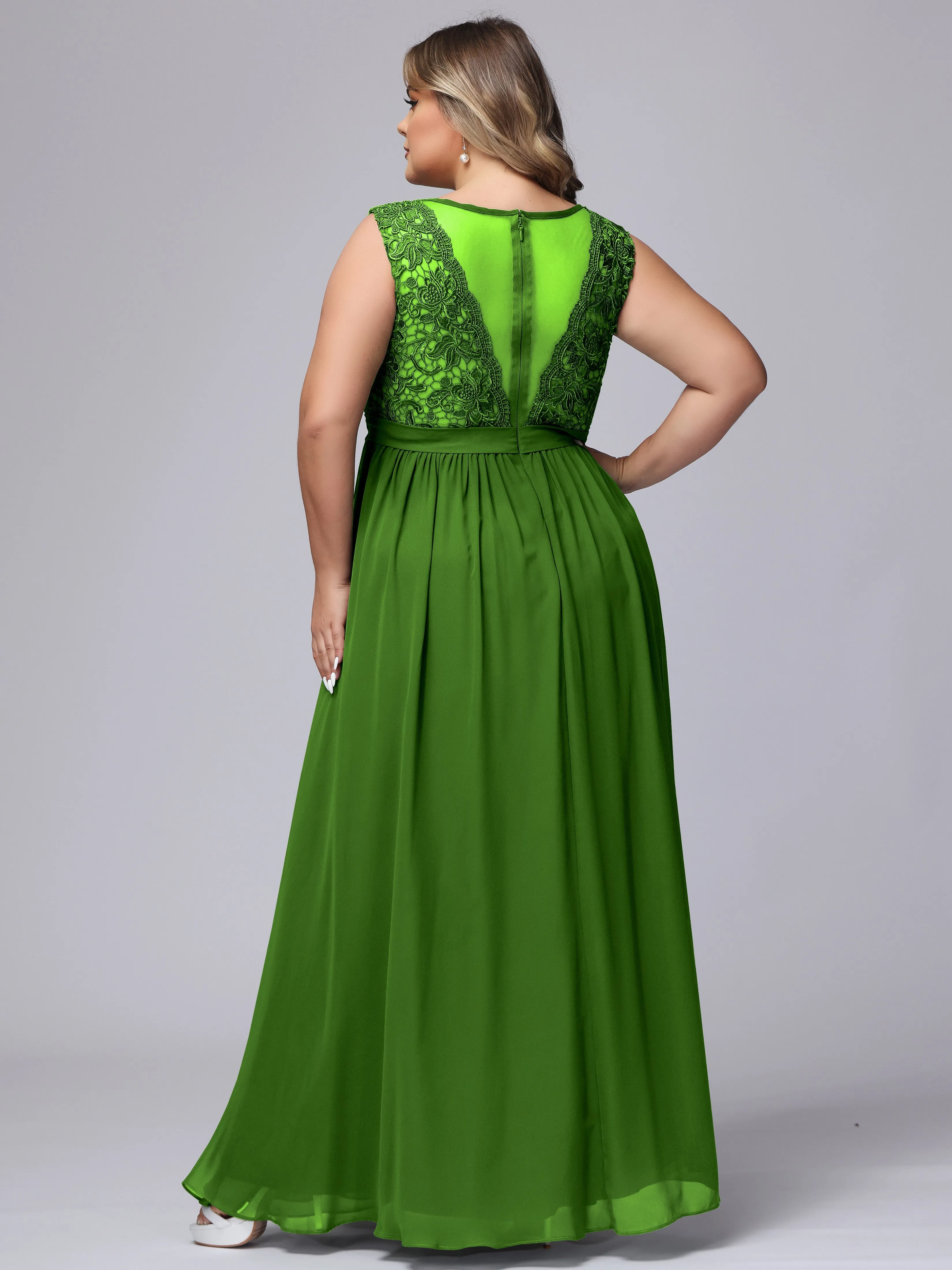 A-Line Sleeveless Lace Top Chiffon Plus Size Bridesmaid Dresses