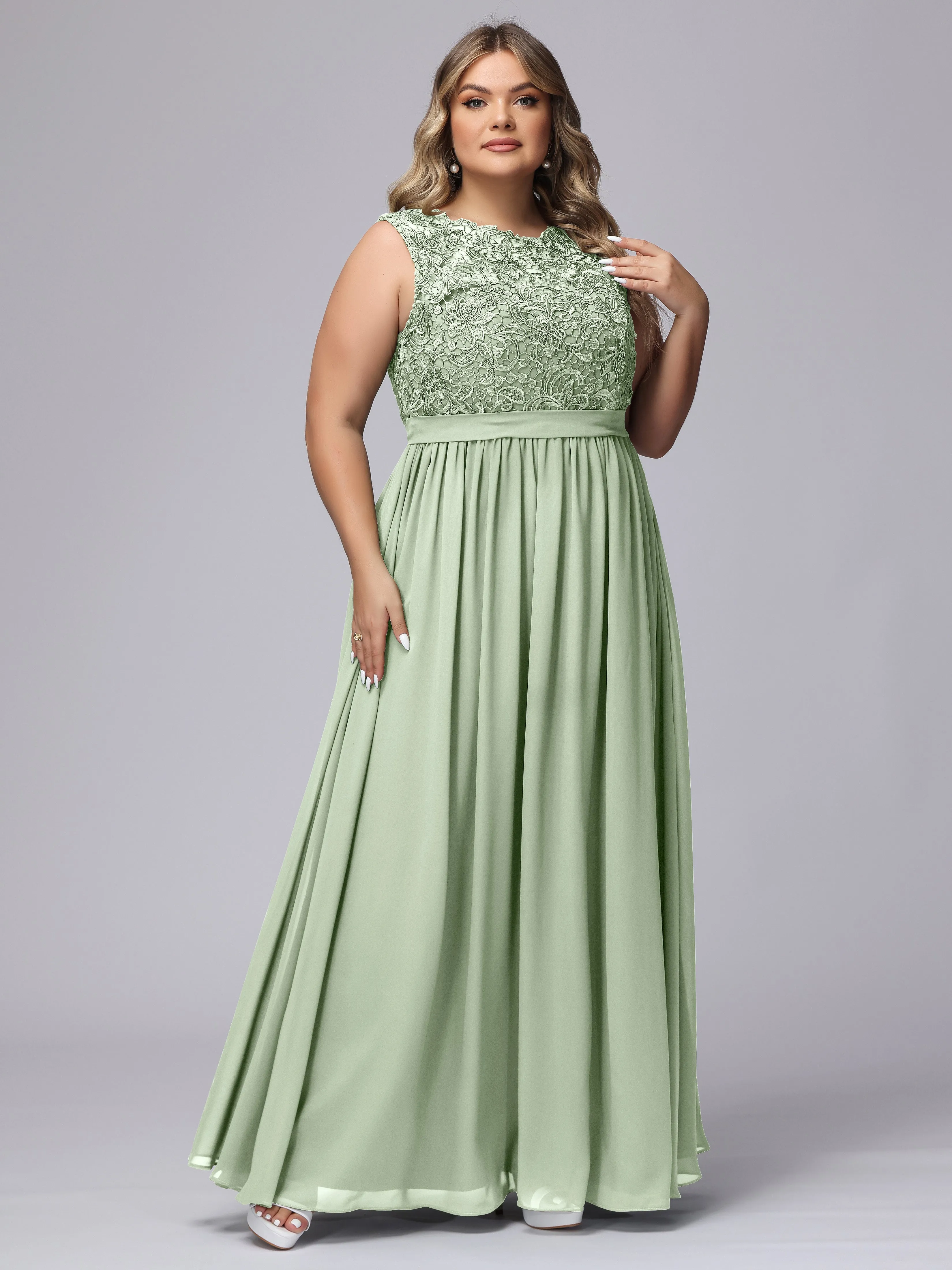 A-Line Sleeveless Lace Top Chiffon Plus Size Bridesmaid Dresses