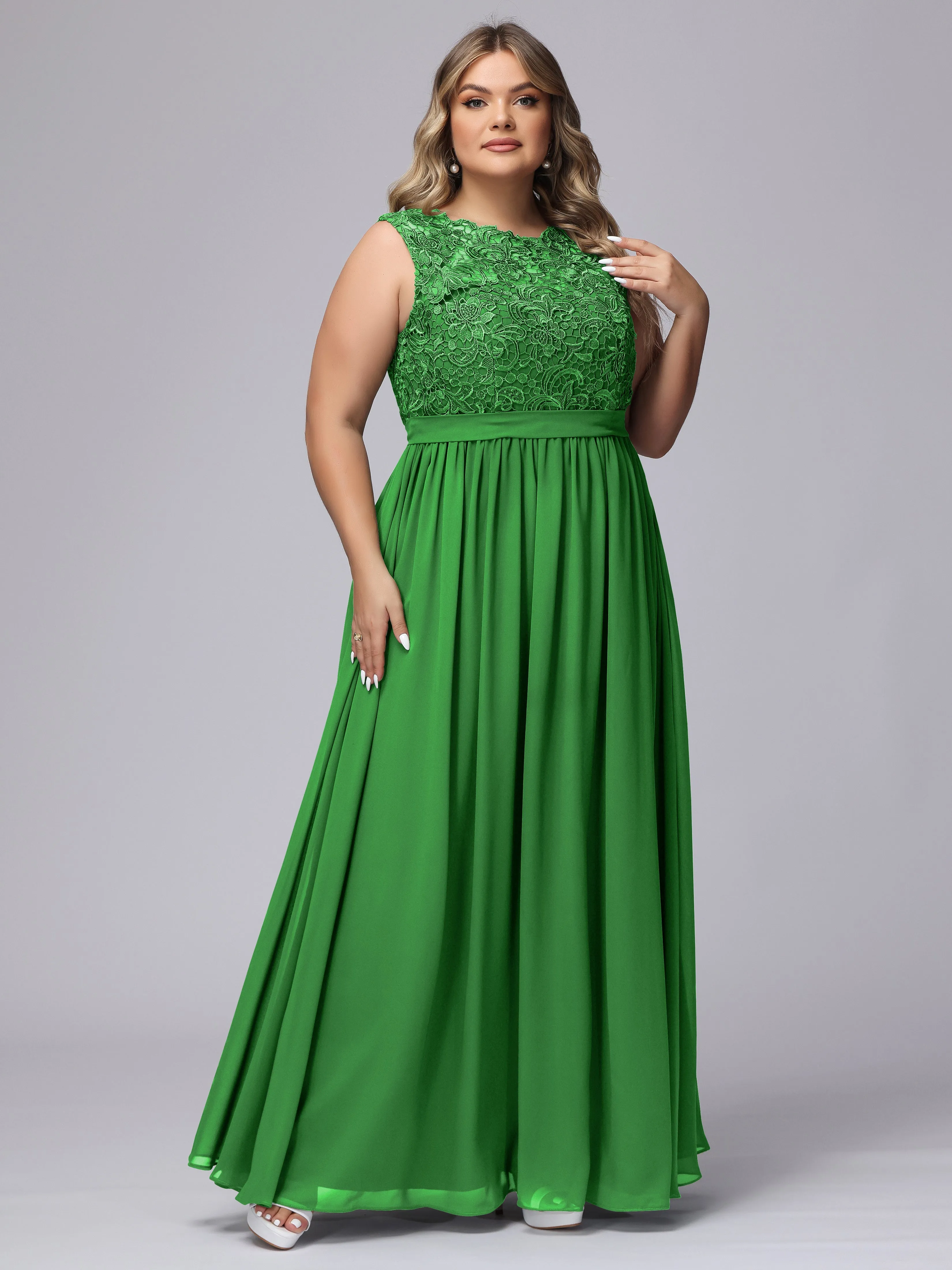 A-Line Sleeveless Lace Top Chiffon Plus Size Bridesmaid Dresses