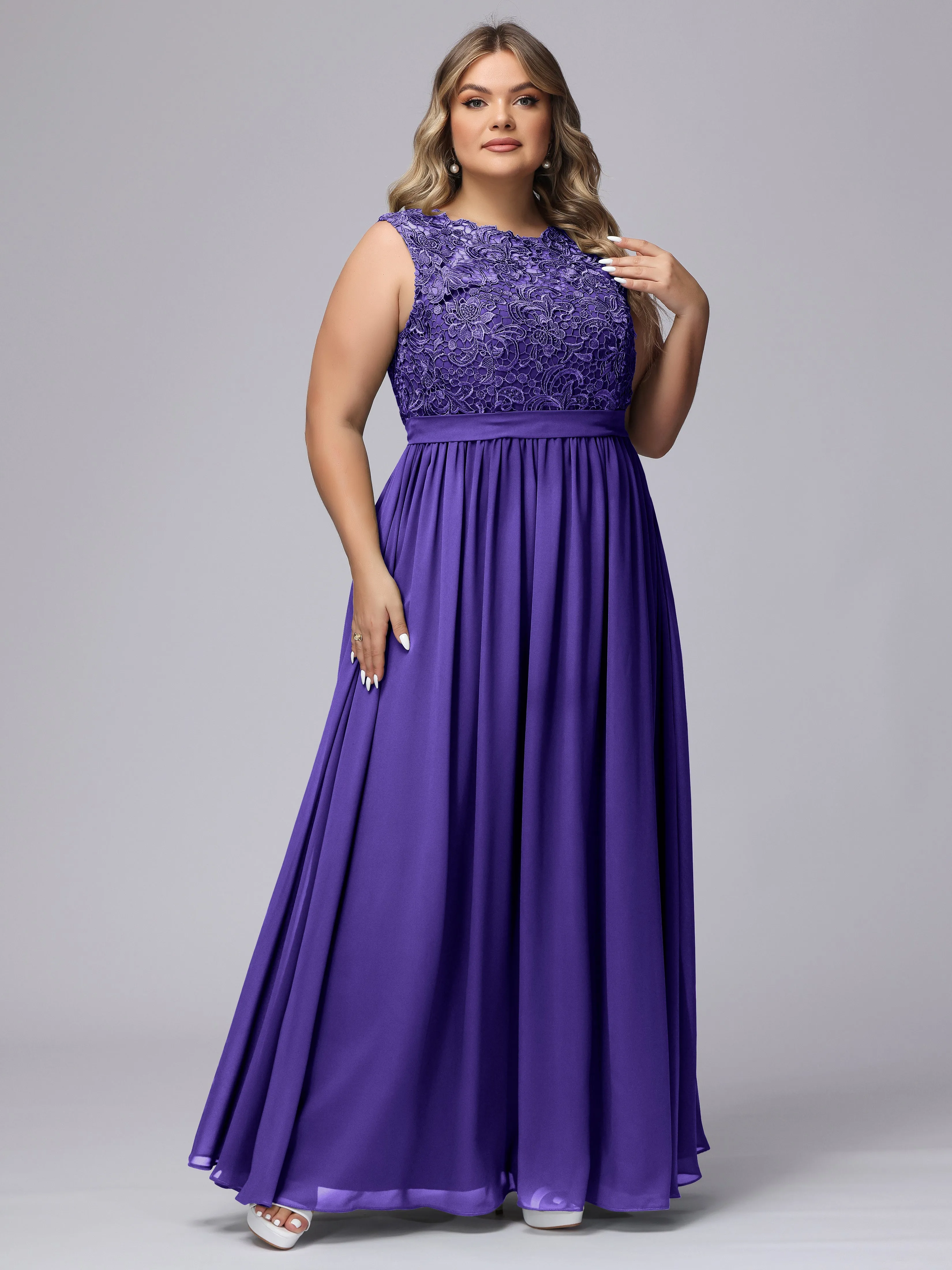A-Line Sleeveless Lace Top Chiffon Plus Size Bridesmaid Dresses