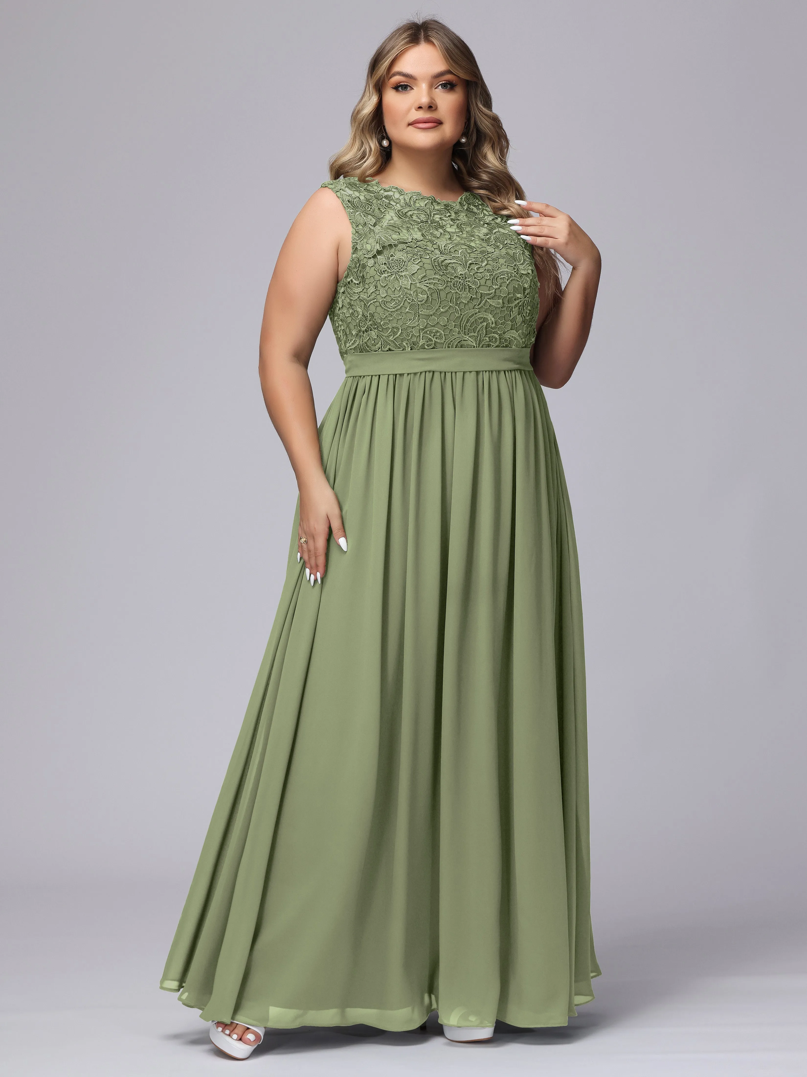 A-Line Sleeveless Lace Top Chiffon Plus Size Bridesmaid Dresses
