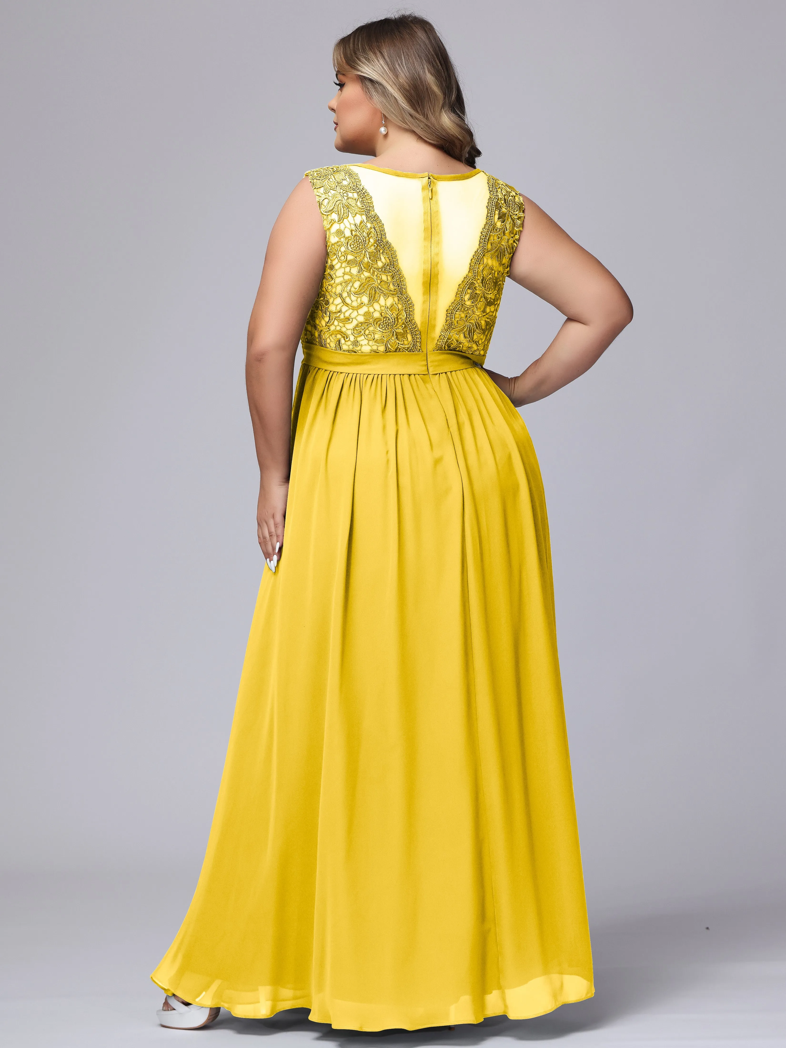 A-Line Sleeveless Lace Top Chiffon Plus Size Bridesmaid Dresses