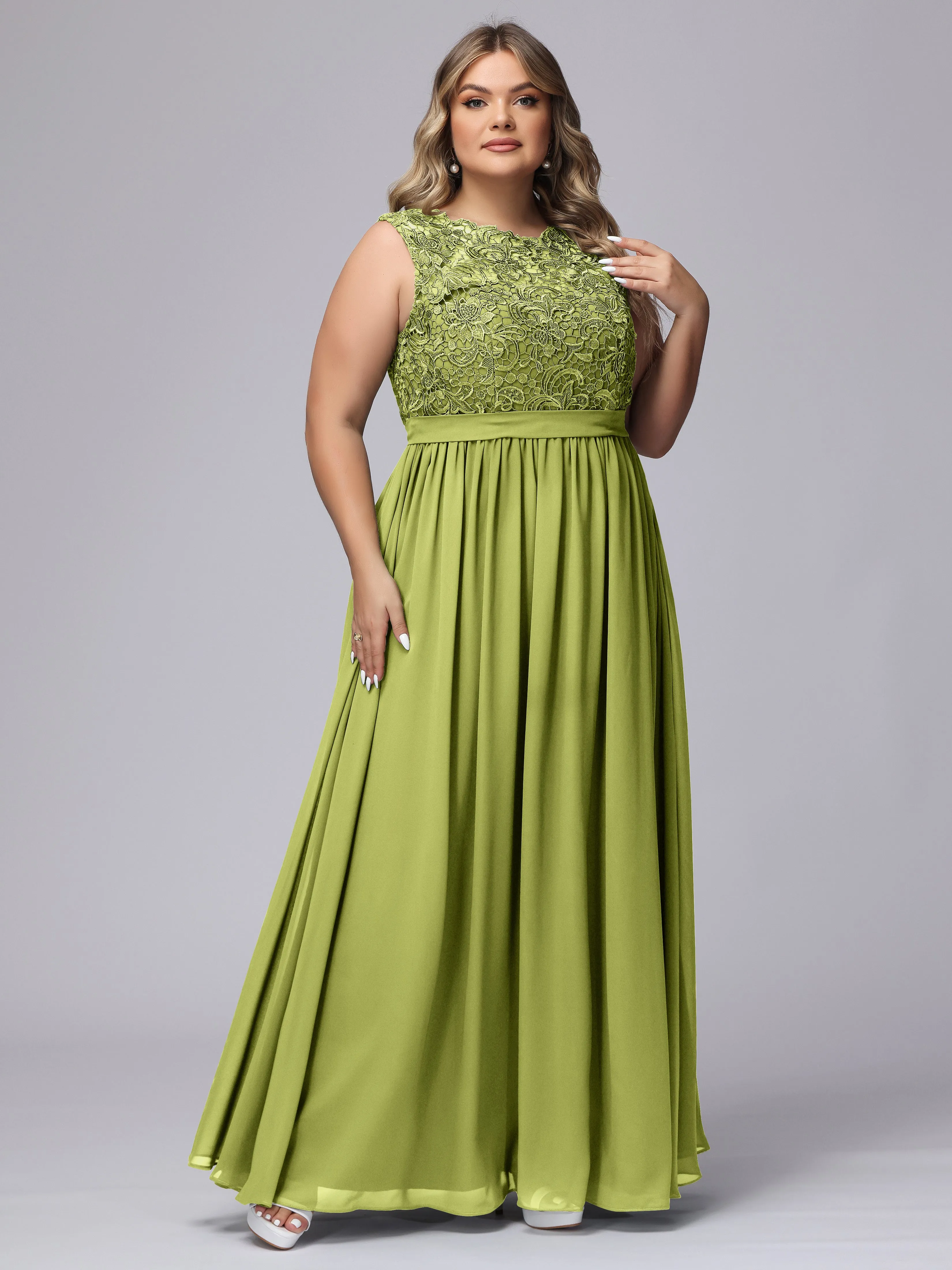 A-Line Sleeveless Lace Top Chiffon Plus Size Bridesmaid Dresses