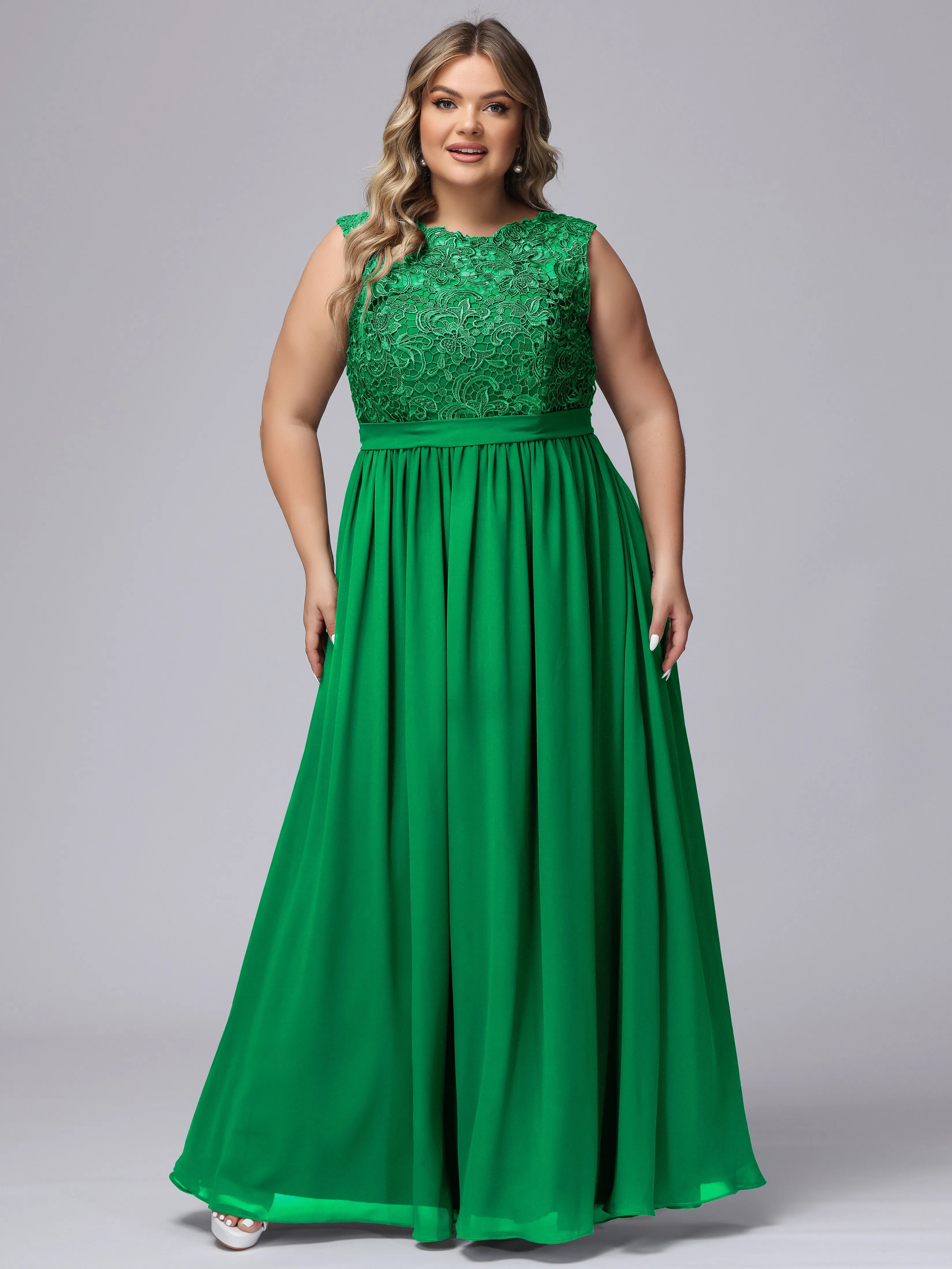 A-Line Sleeveless Lace Top Chiffon Plus Size Bridesmaid Dresses