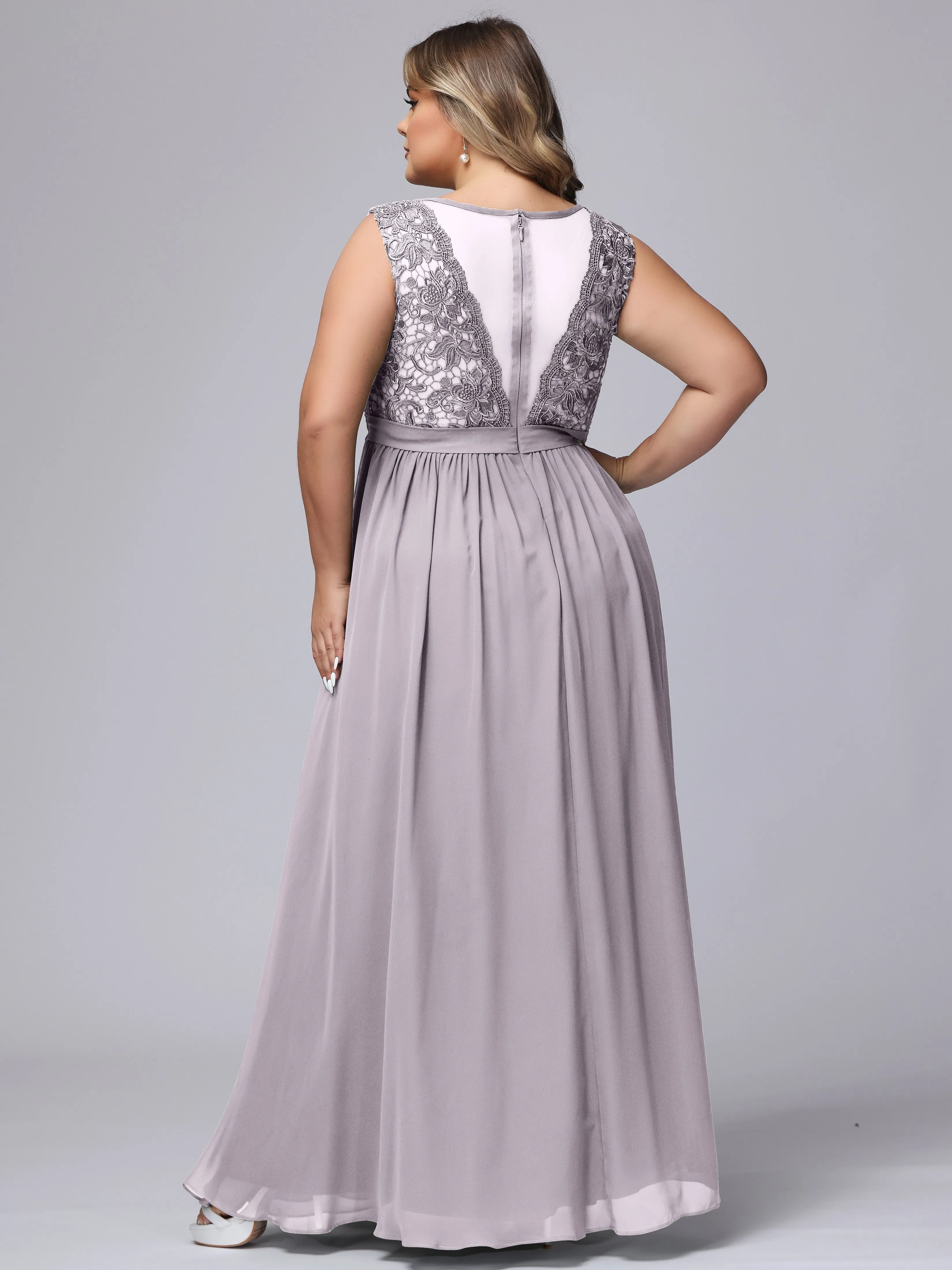 A-Line Sleeveless Lace Top Chiffon Plus Size Bridesmaid Dresses