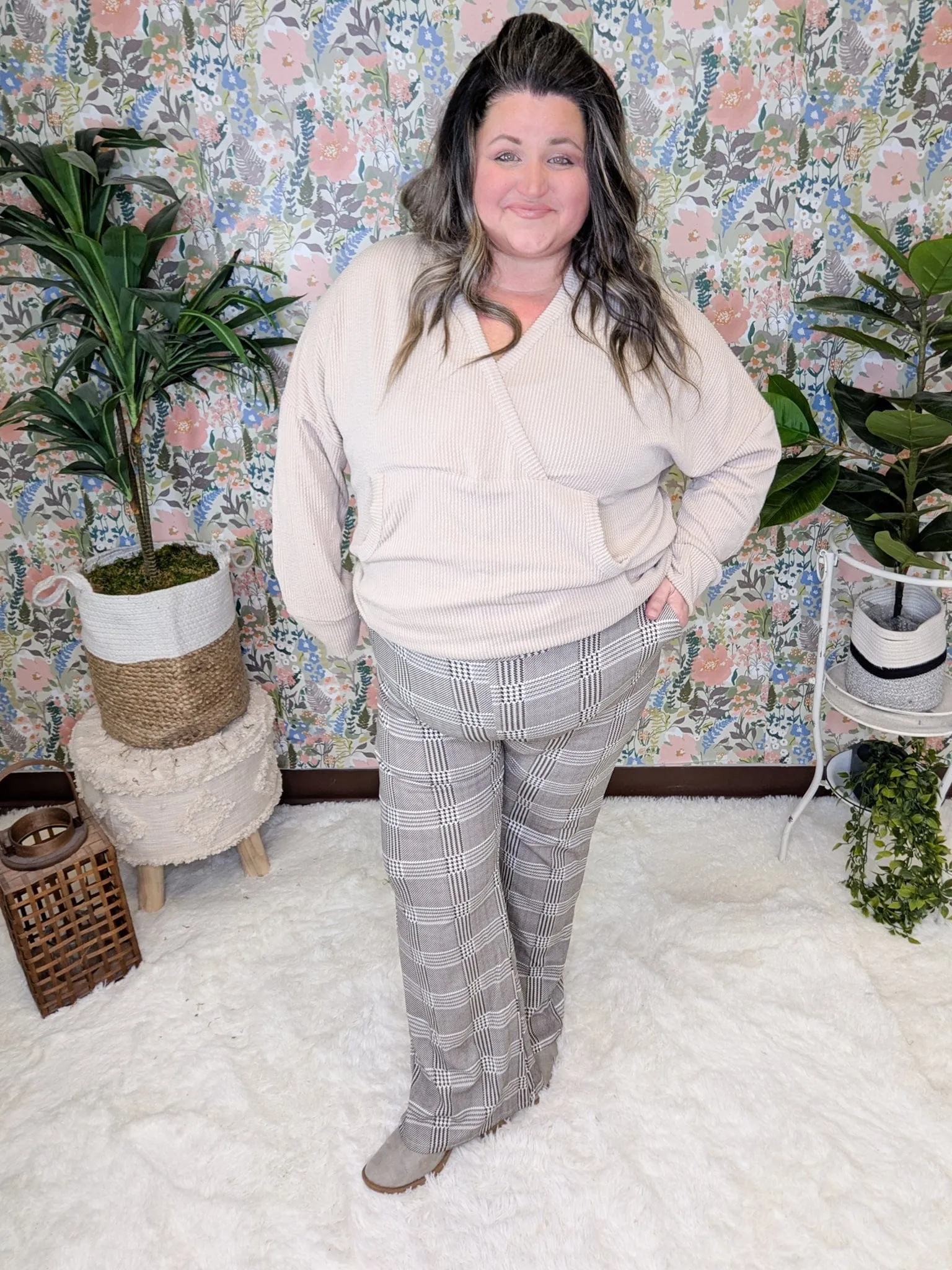 Angelica Bootcut Pull-on Pants in Brown Plaid