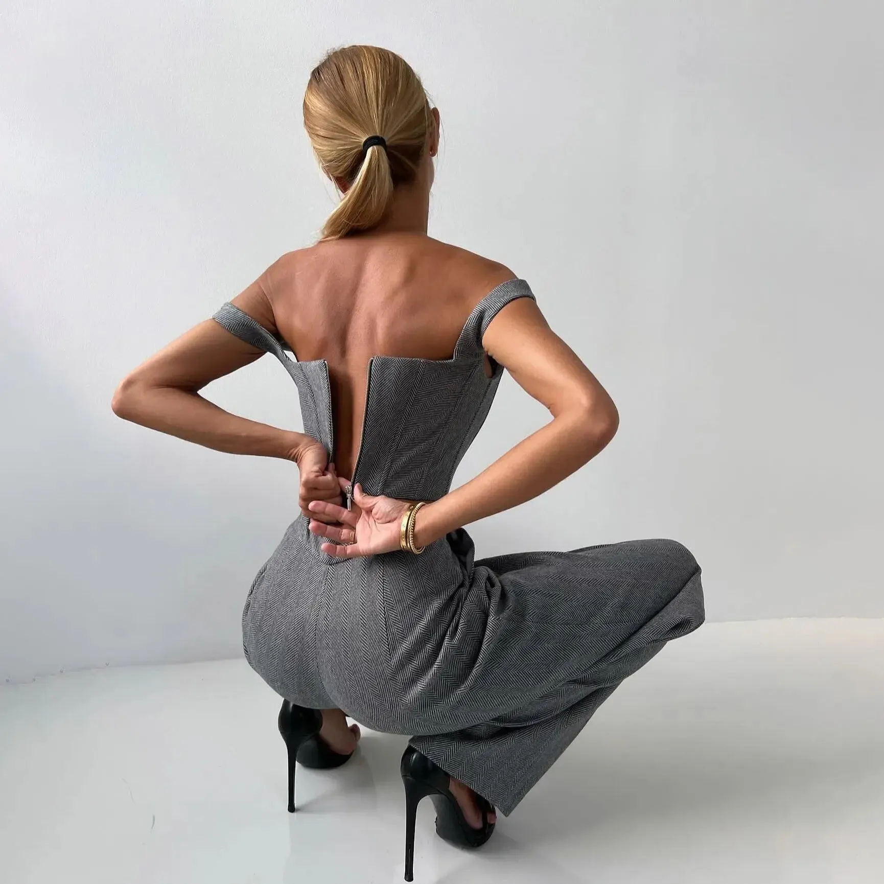 Crisp Fishbone Suit - Womens Fashion Outfit