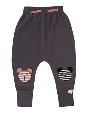 Cub Knee Harems