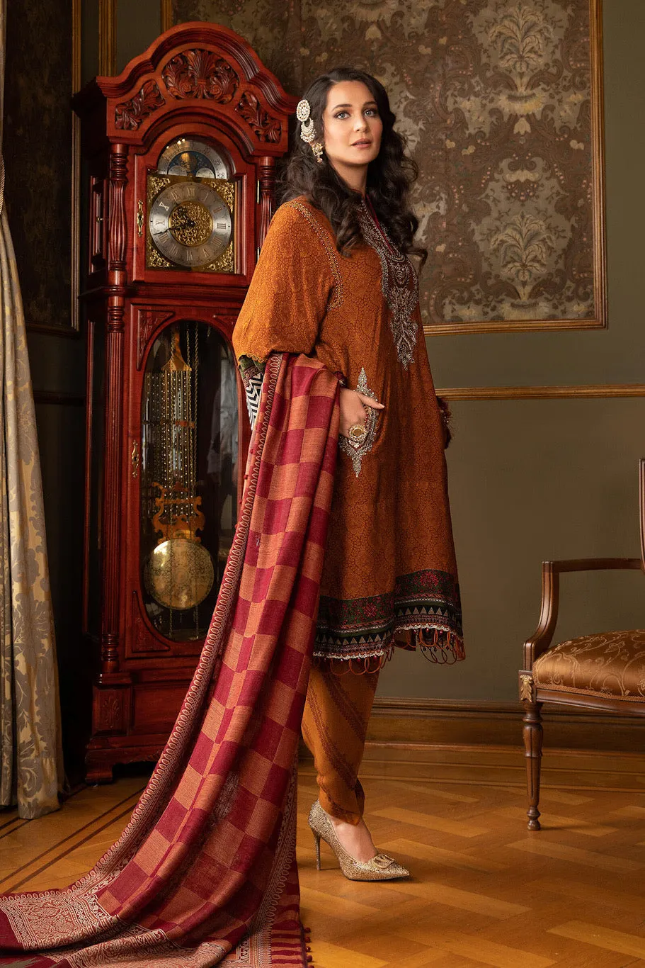 DL-908-Rust | Maria B Winter Linen Unstitched Collection 2021 | Unstitched Embroidered Linen Suits