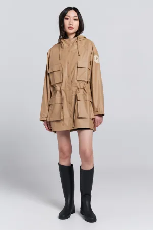 Excursion Raincoat Tan