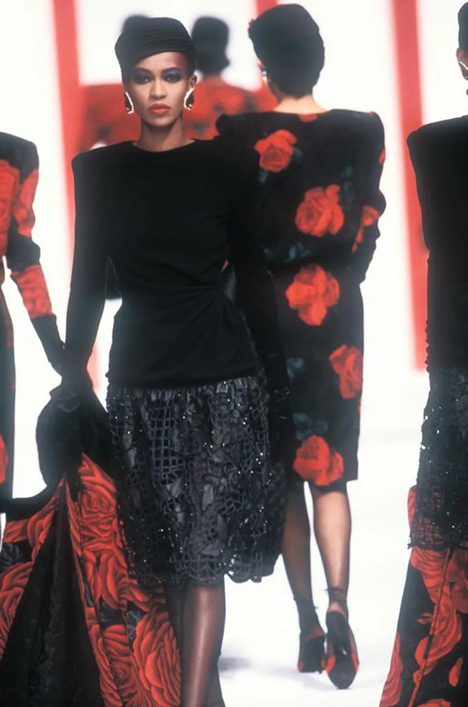 Fall 1985 Valentino Runway Felted Wool & Velvet Trim Over-sized Coat w Huge Rose Print Coat