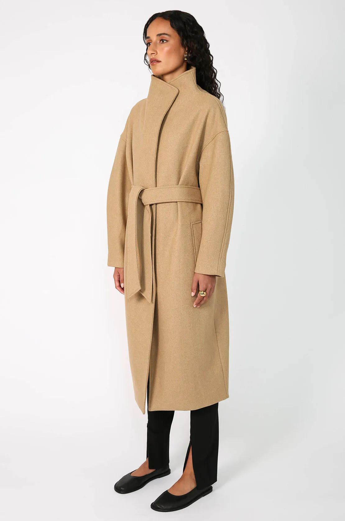 funnel coat / camel