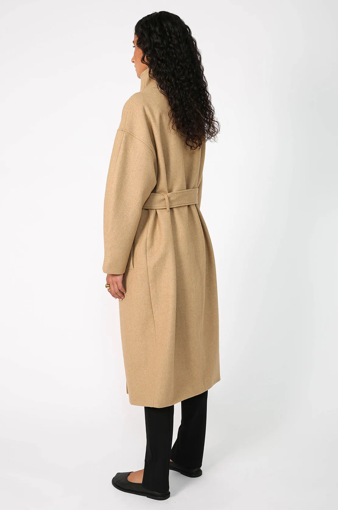 funnel coat / camel