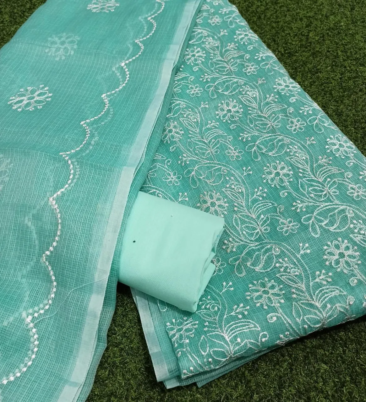 Kota Doriya Suit In Sea Green
