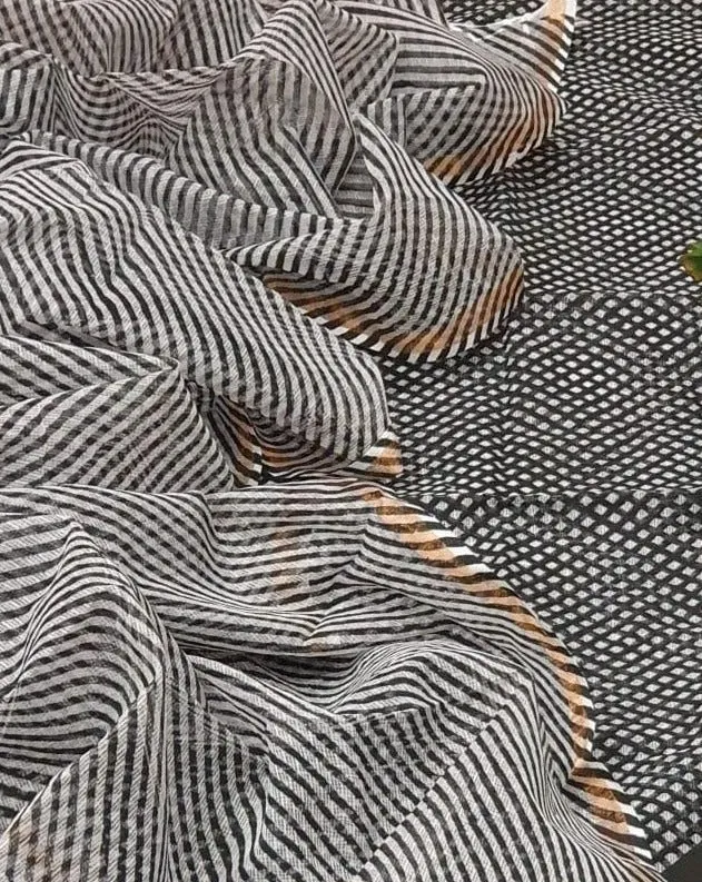 Kota Leheriya hi Suit  In Black