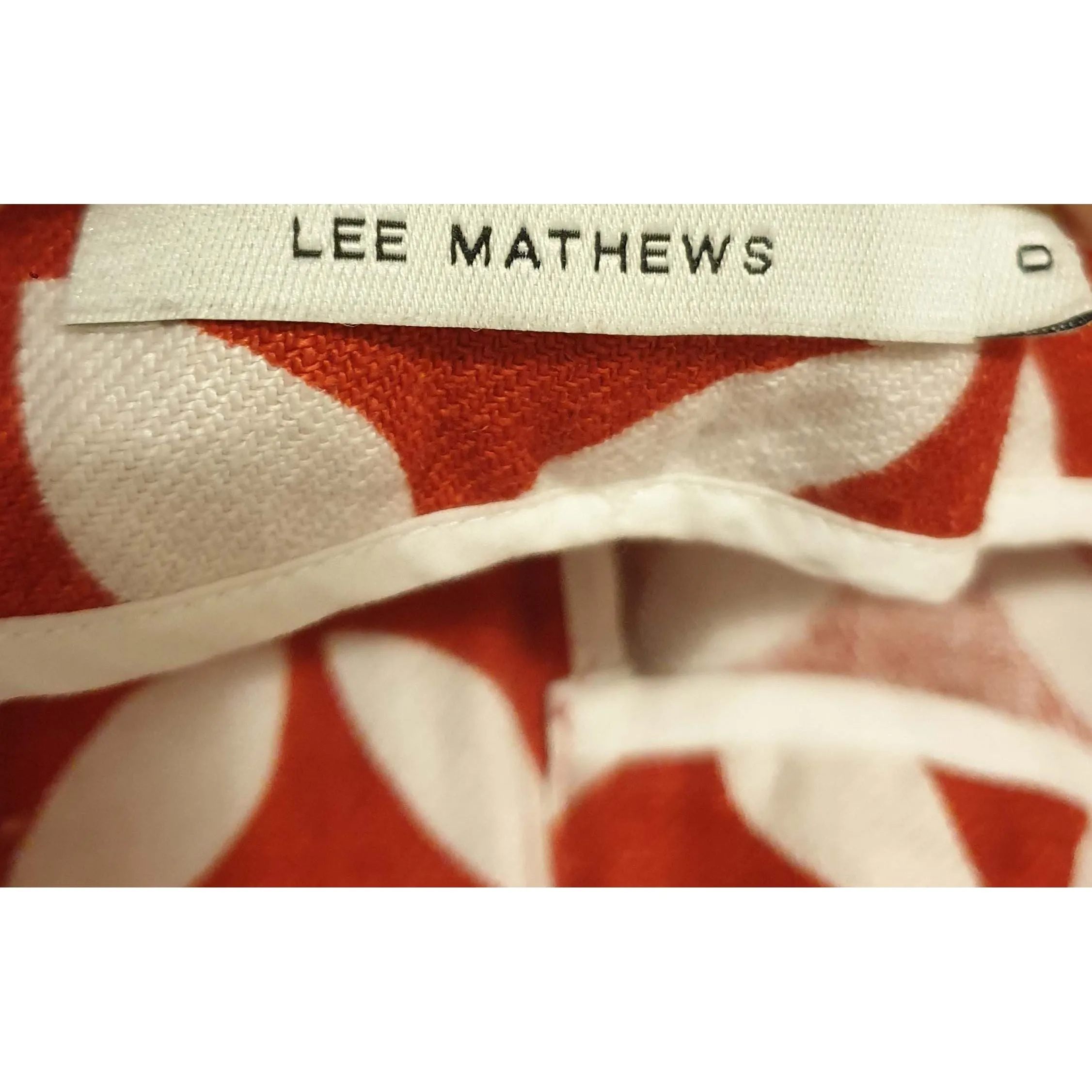 Lee Mathews preloved red 100% linen skirt with pretty white print size ) (best fits size 6-8)