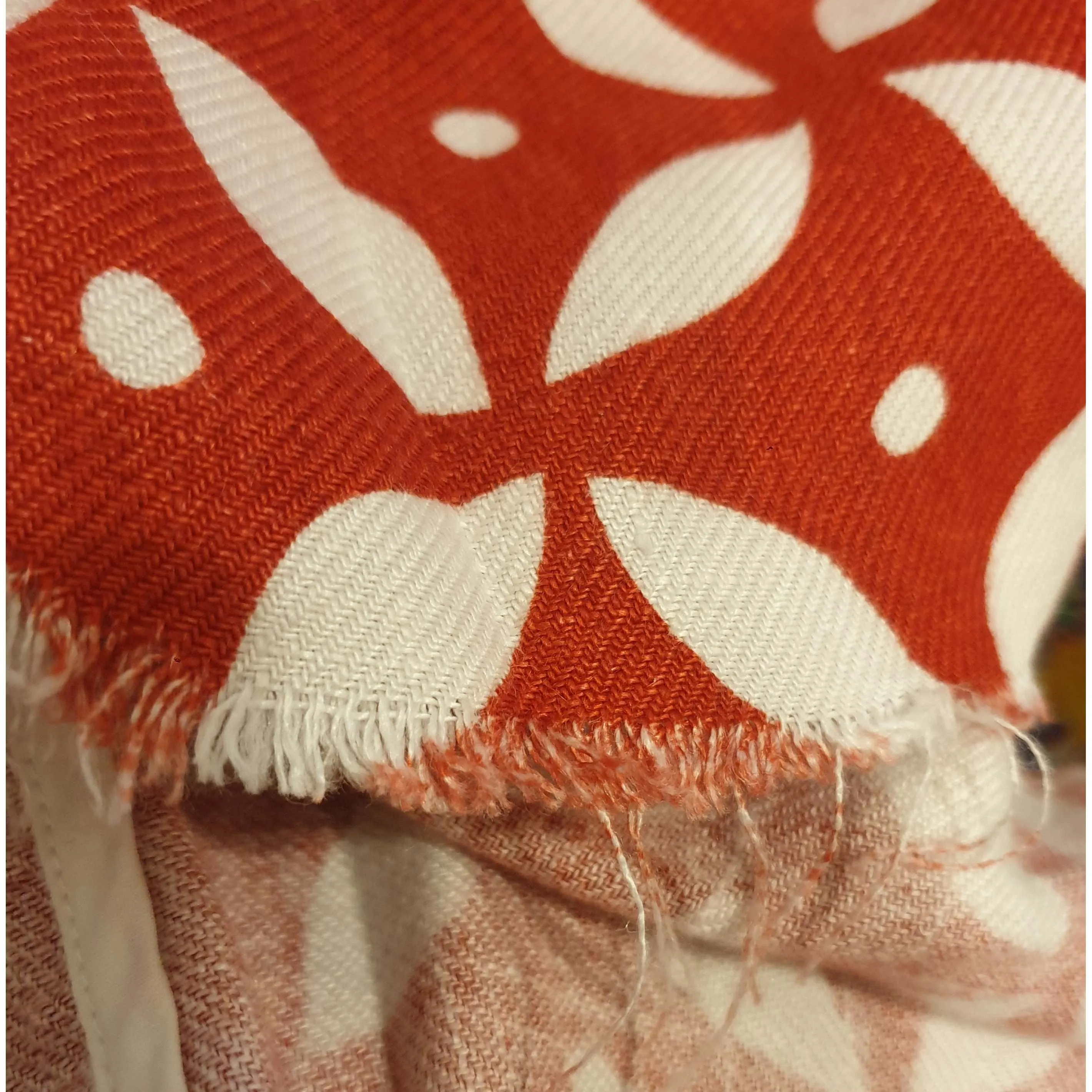 Lee Mathews preloved red 100% linen skirt with pretty white print size ) (best fits size 6-8)