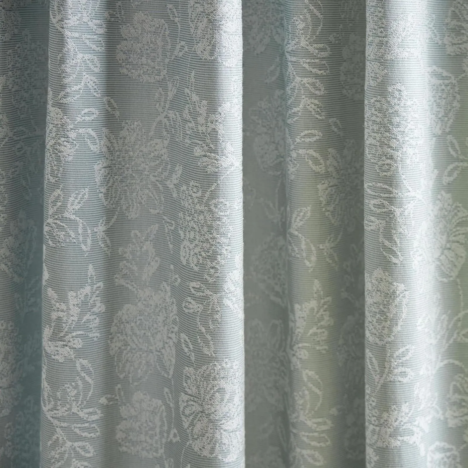 Martha Stewart Floral Room Window Panel Curtains Set of 2 Light Blue 50" x 84"