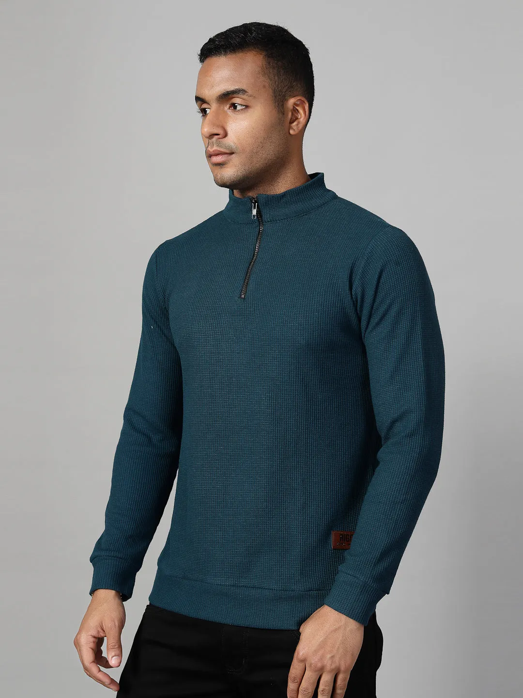 Men’s Zippered Cotton Henley T-shirt