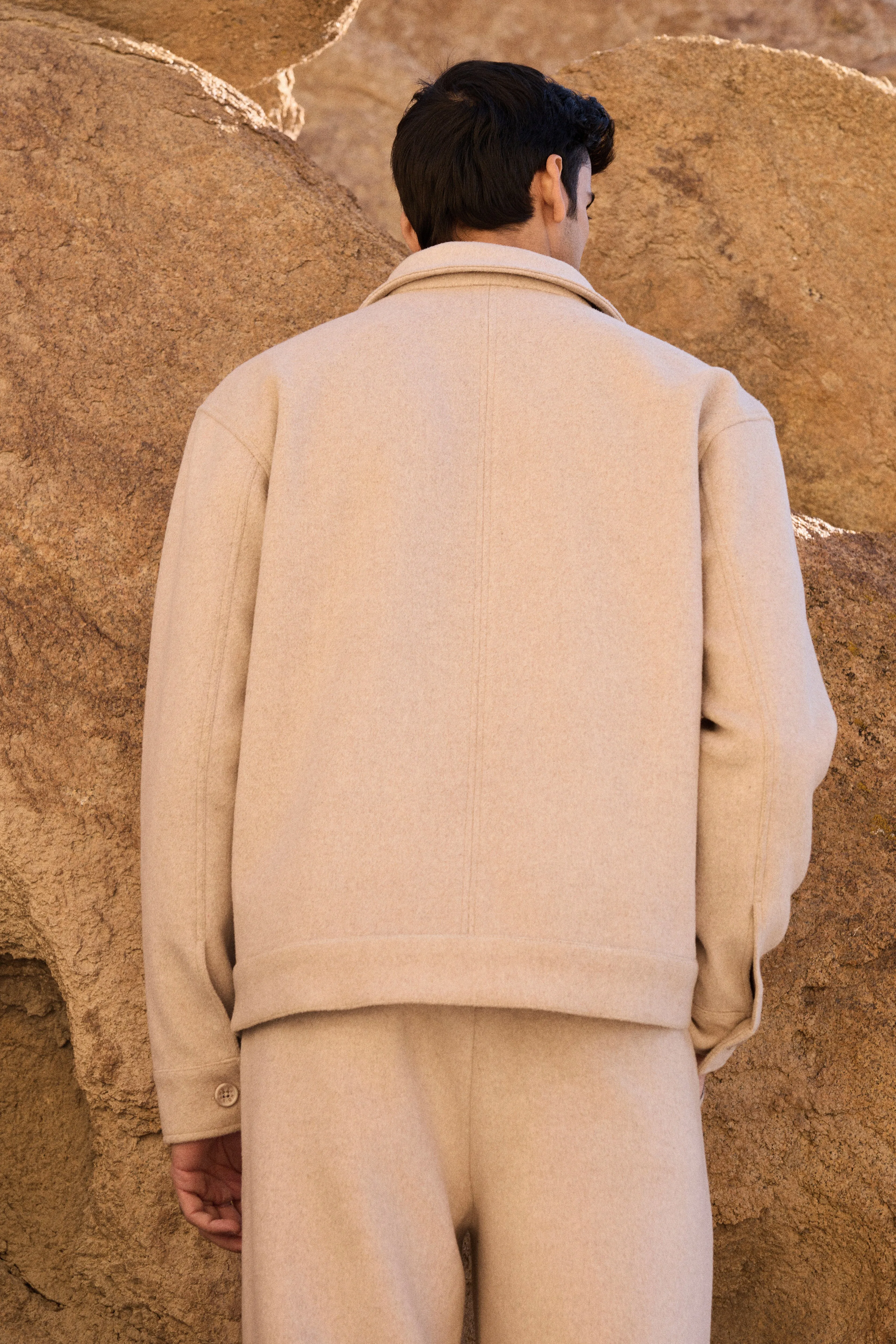 Merino Wool Blend Jacket w Oversized Pocket- Man (Oatmeal)