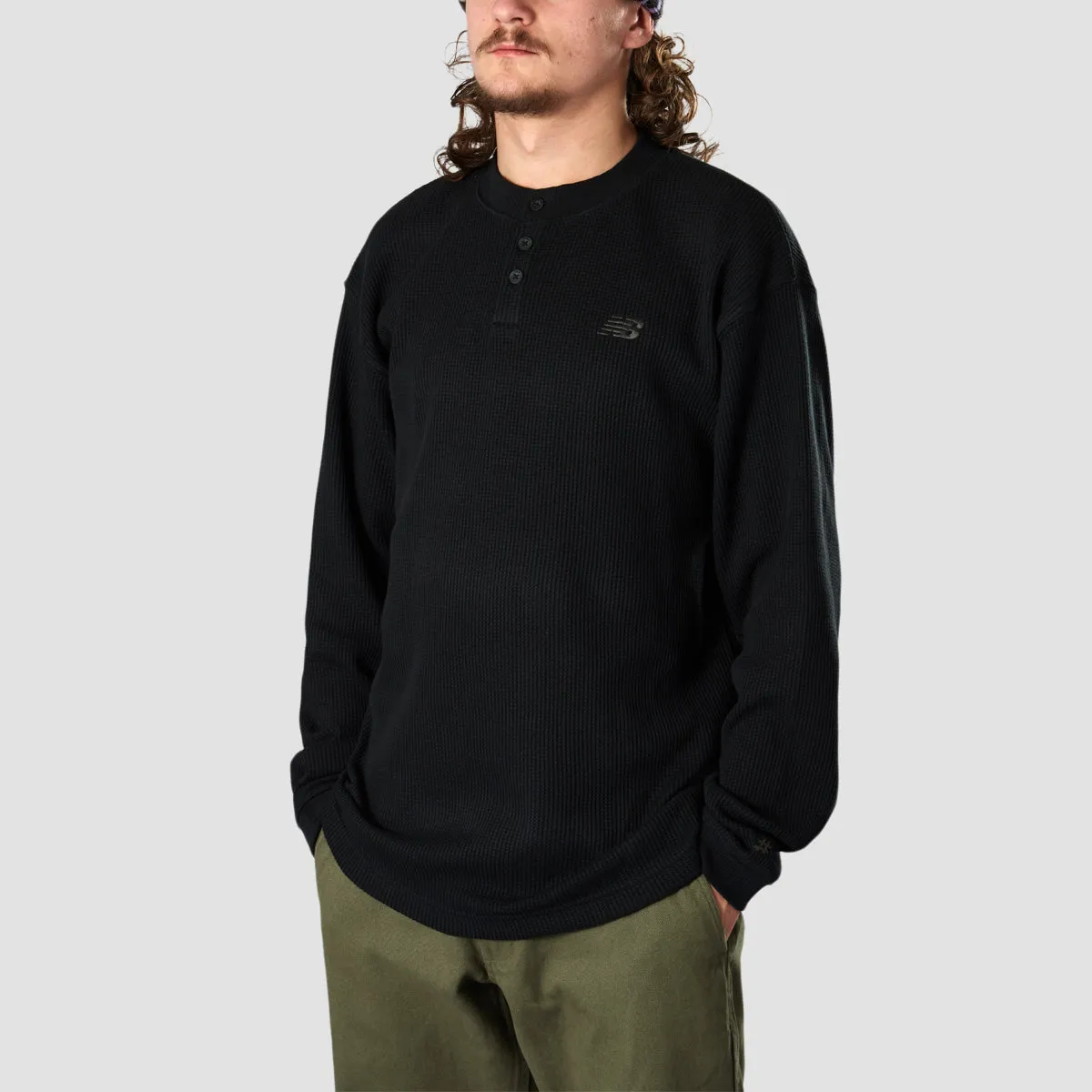 New Balance Waffle Knit Longsleeve Henley T-Shirt Black