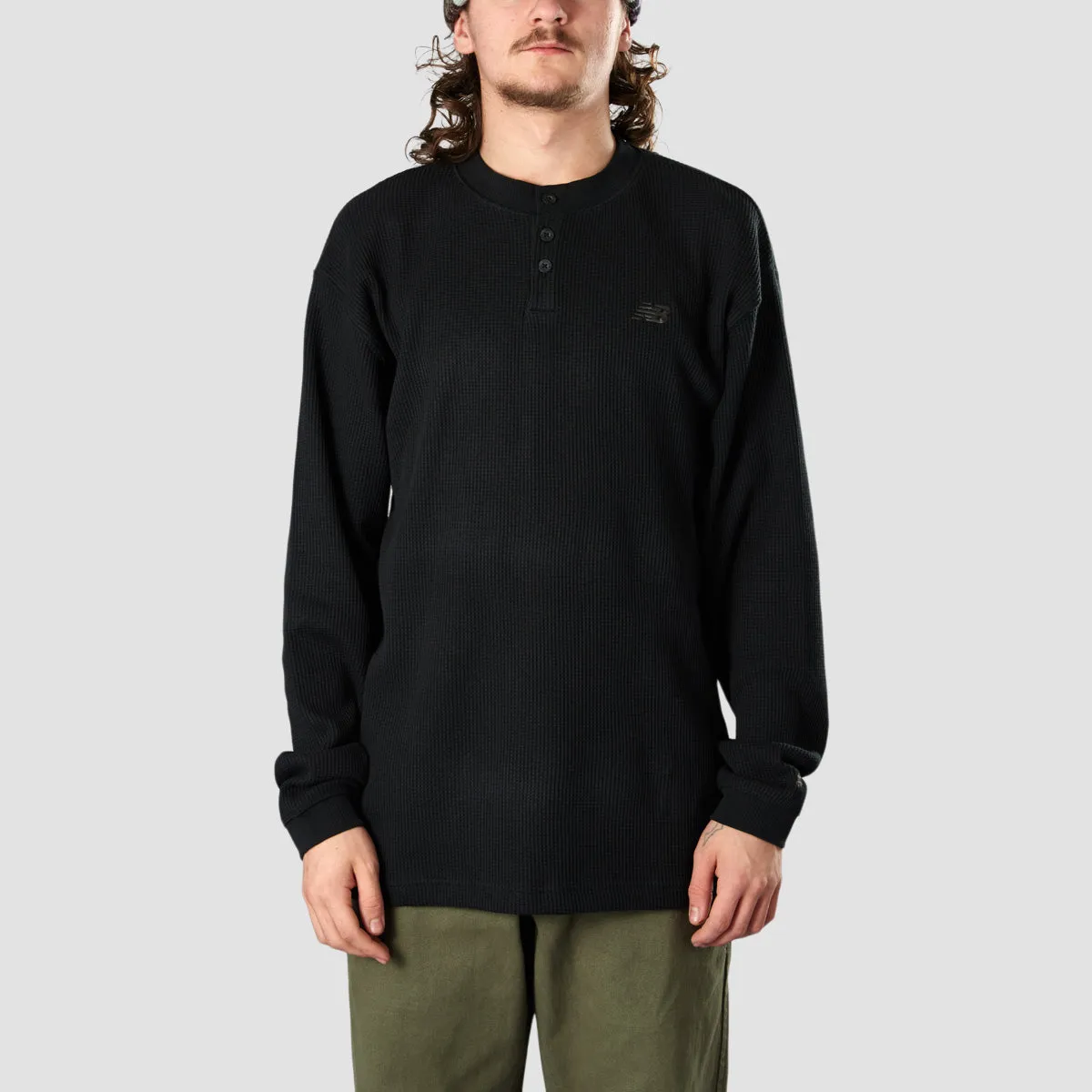 New Balance Waffle Knit Longsleeve Henley T-Shirt Black