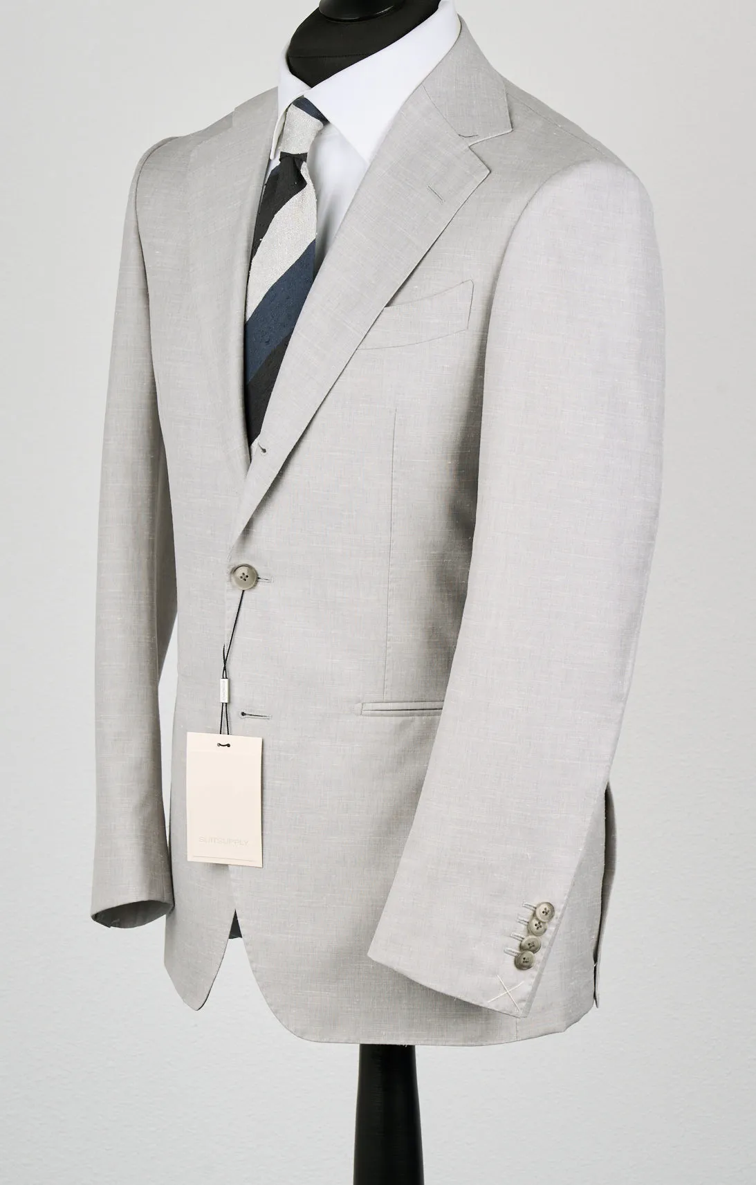 New Suitsupply Havana Light Gray Wool, Mulberry Silk and Linen Suit - Size 42R
