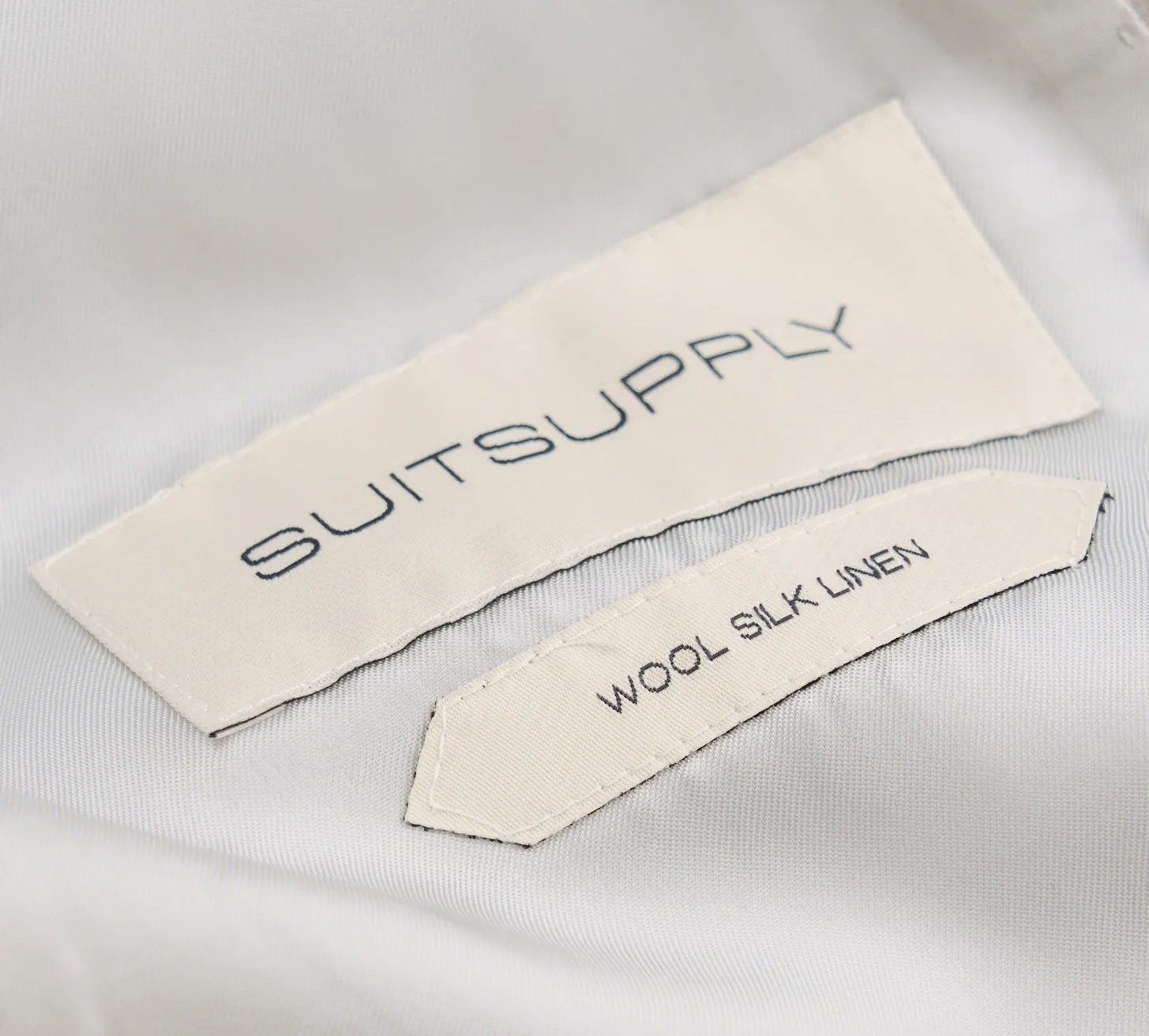 New Suitsupply Havana Light Gray Wool, Mulberry Silk and Linen Suit - Size 42R