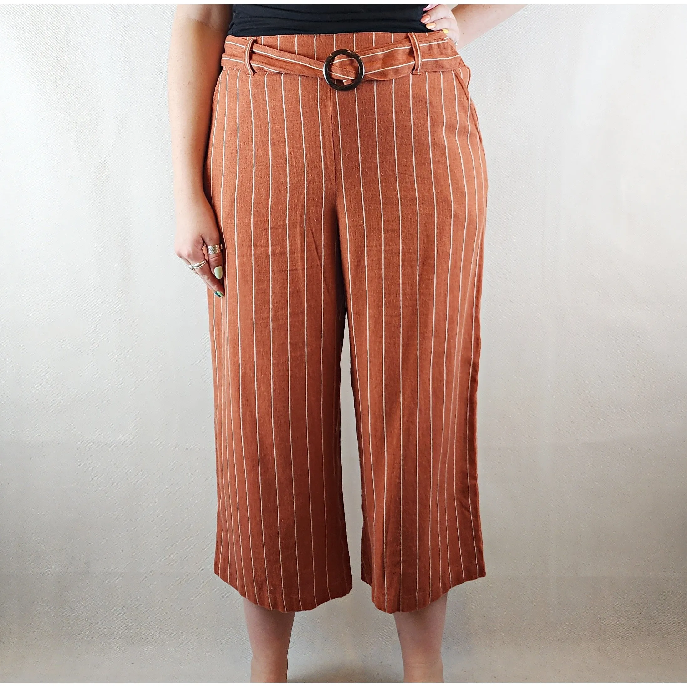 Orange linen mix feel pants with white pinstripes size M (best fits size 12)