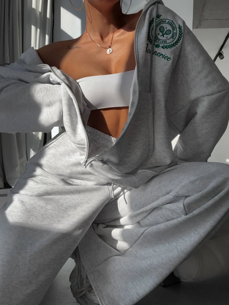 PREMIUM suit