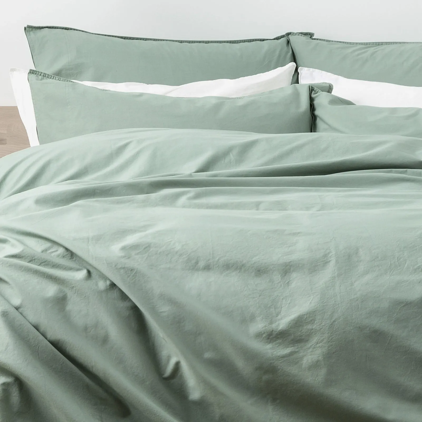 Renee Taylor Lorimer 300TC Stone washed Quilt Cover Set - Forest