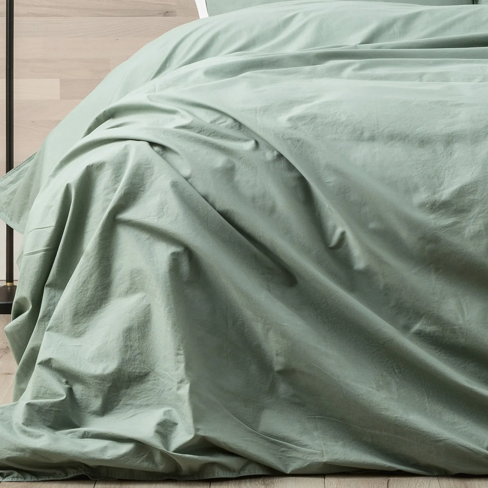 Renee Taylor Lorimer 300TC Stone washed Quilt Cover Set - Forest