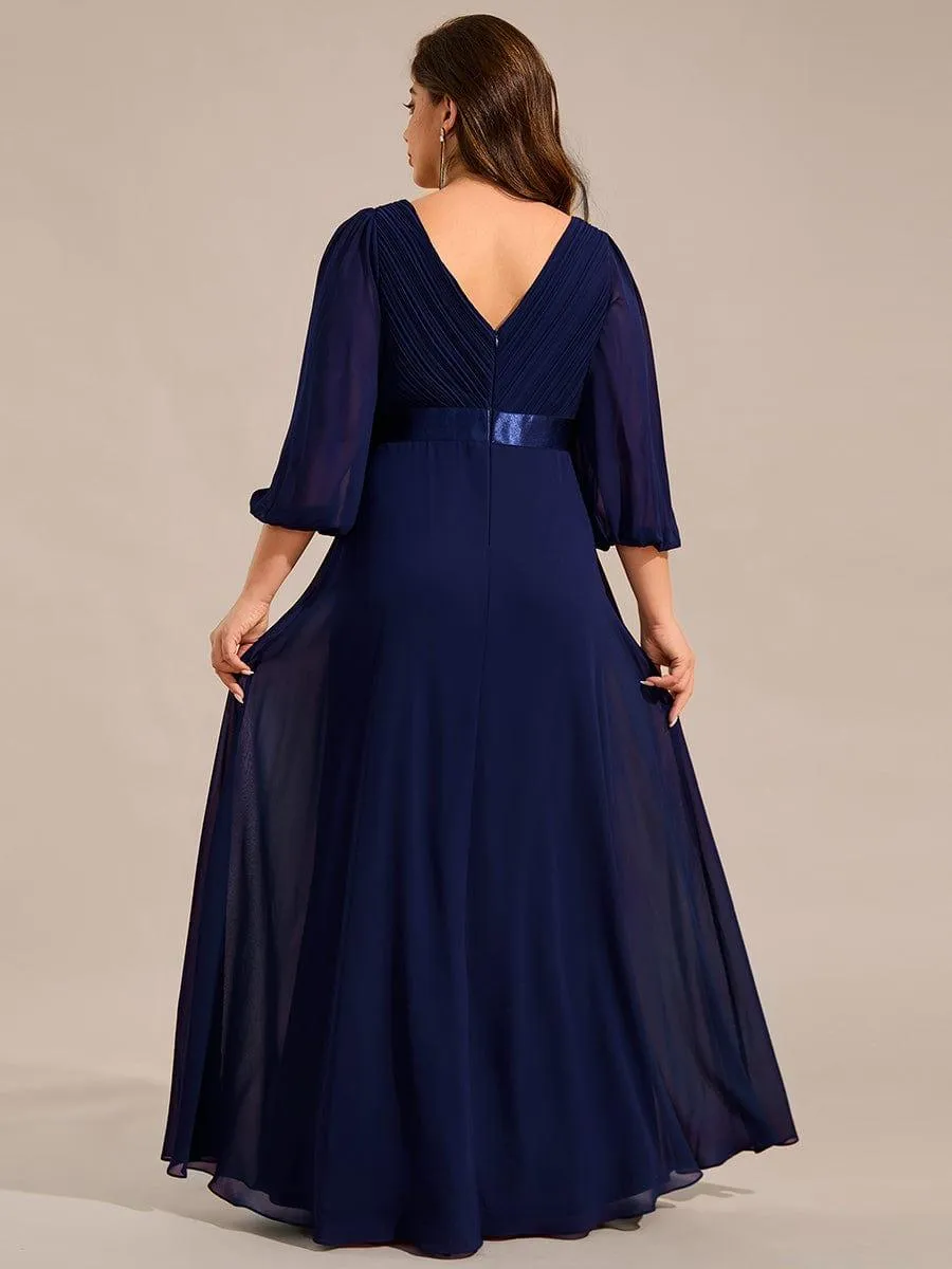 Robe de soirée trapèze taille empire en mousseline à manches longues