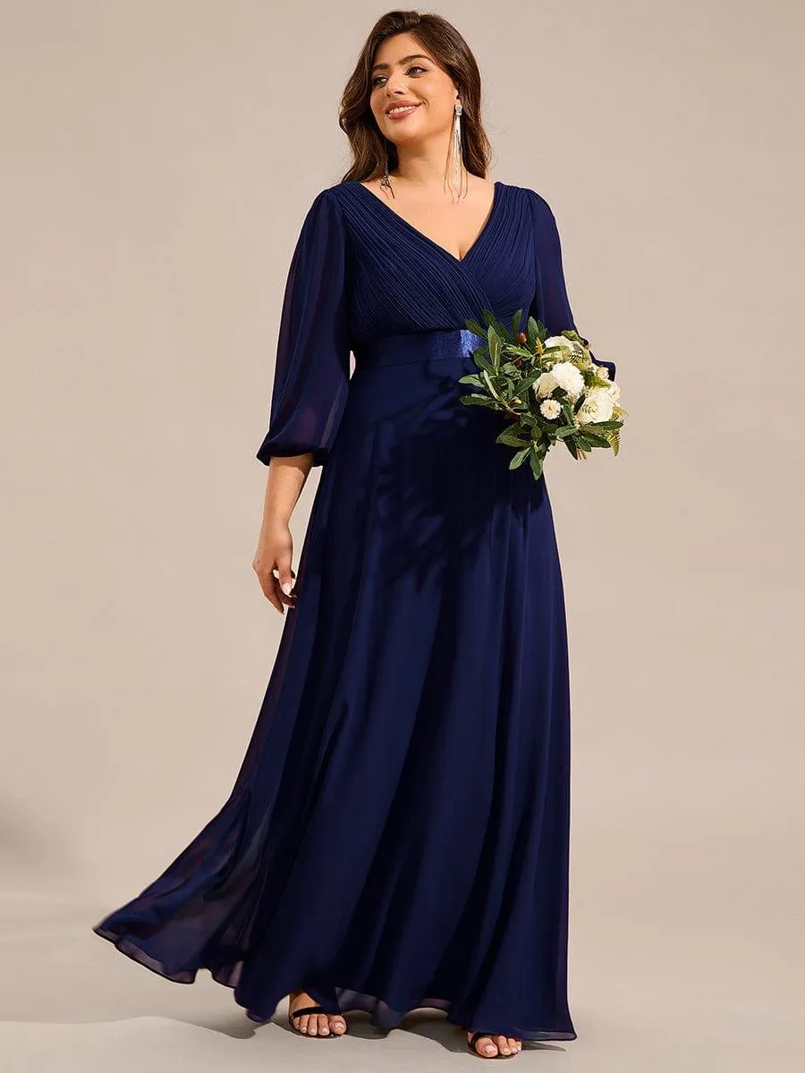 Robe de soirée trapèze taille empire en mousseline à manches longues