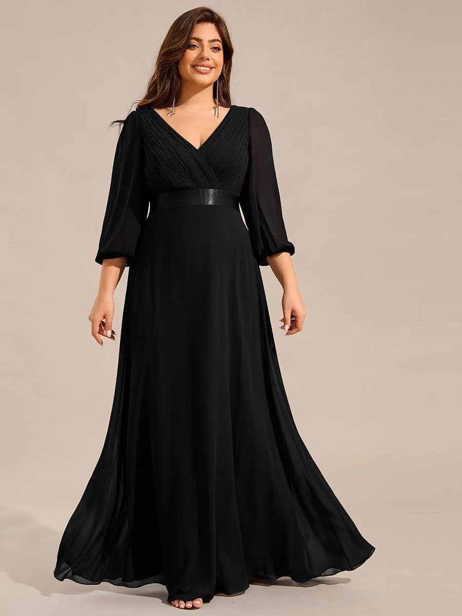Robe de soirée trapèze taille empire en mousseline à manches longues