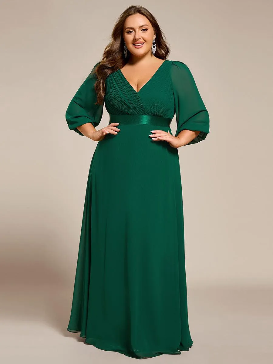 Robe de soirée trapèze taille empire en mousseline à manches longues