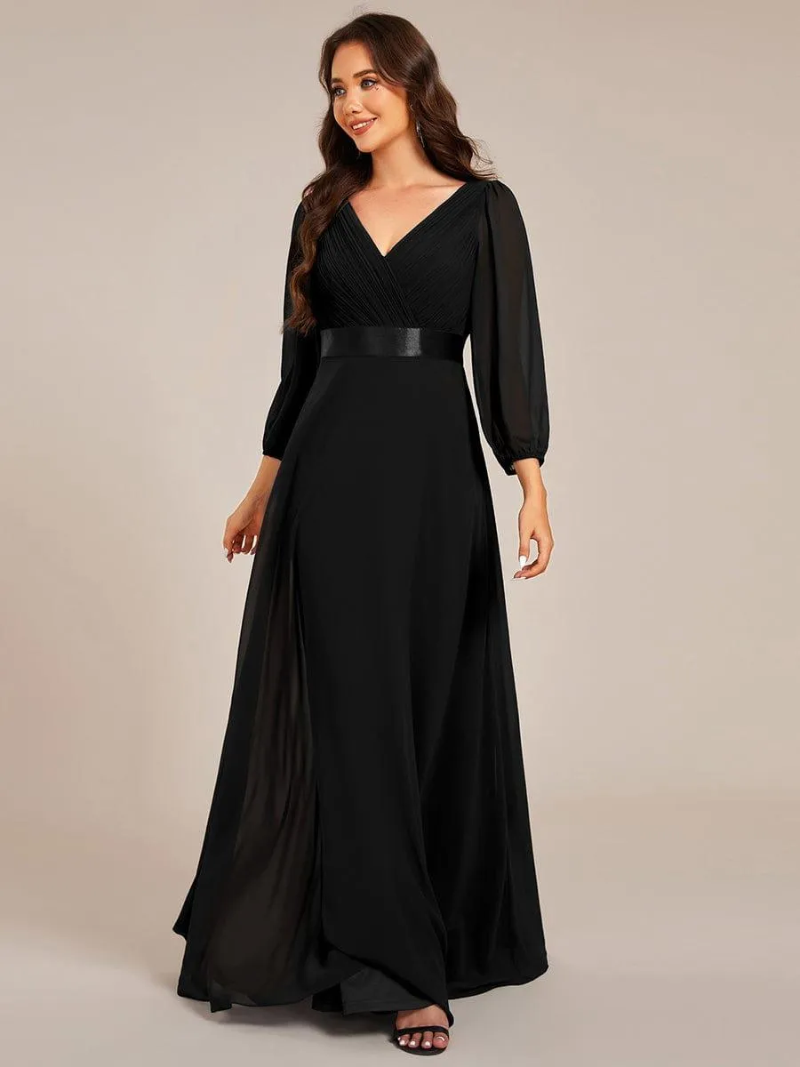 Robe de soirée trapèze taille empire en mousseline à manches longues