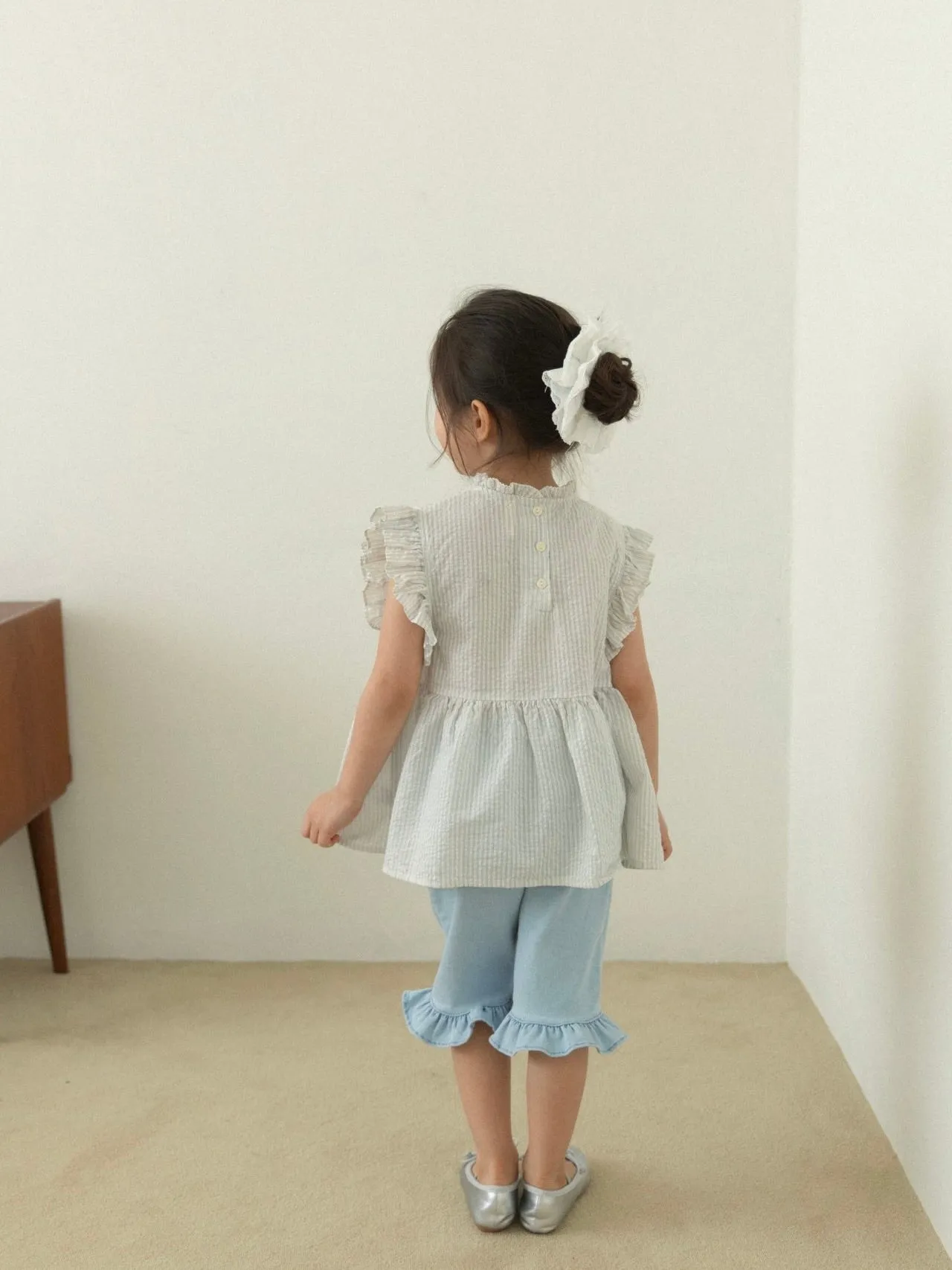 Ruffle bootcut pants
