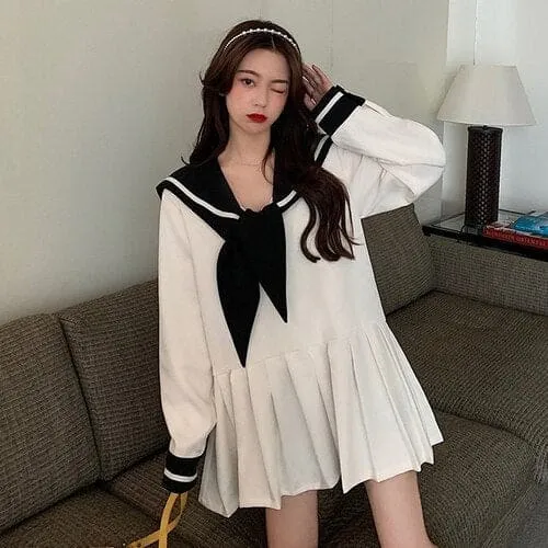 S-XL Plus Size Black/White Sailor Collar Bow Tie Pleated Sweet Dress