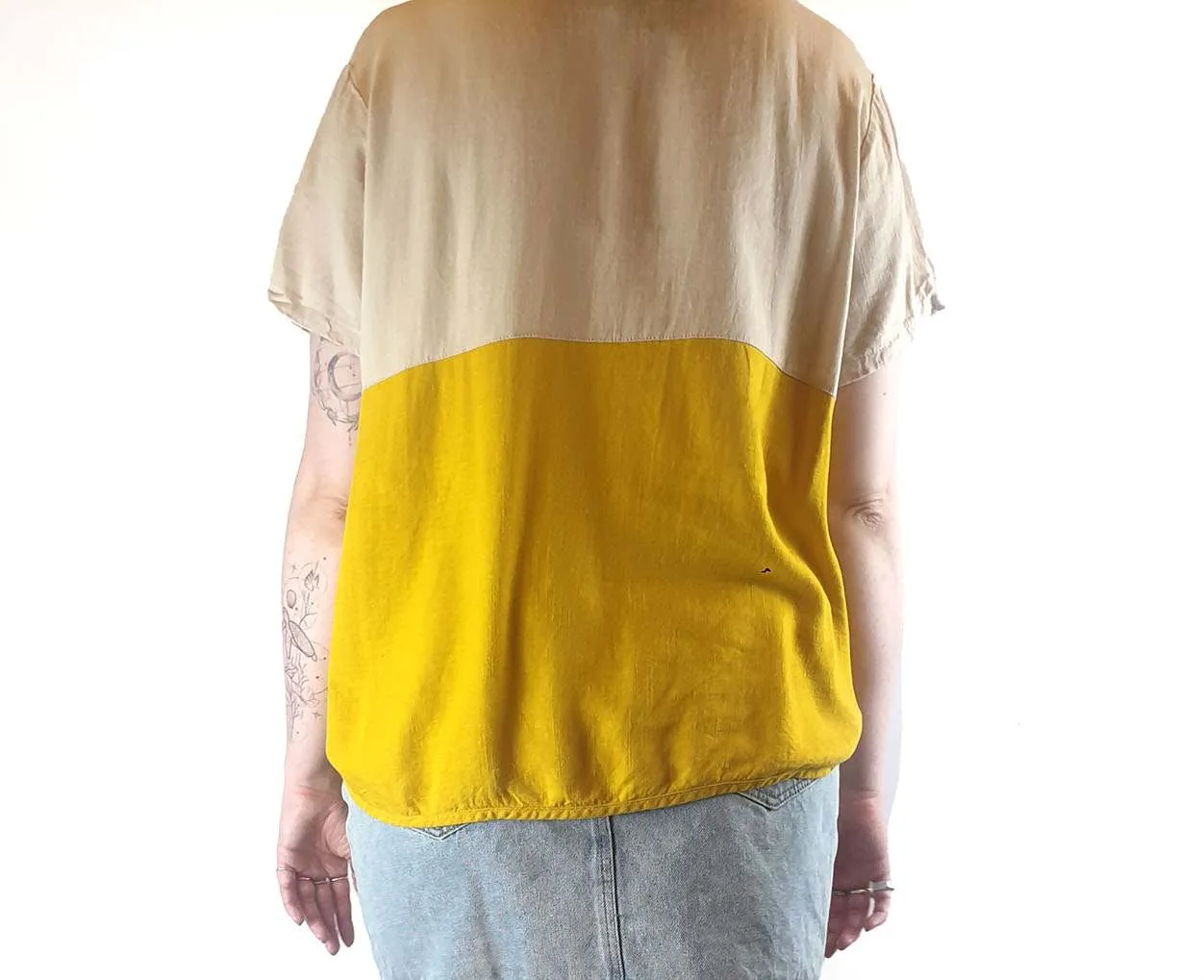 Sahara beige and mustard top with gorgeous and unique embroydery size ML (best fits 12)