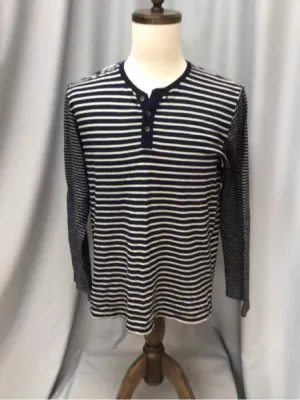 SIZE MEDIUM VELVET Men's SHIRTS
