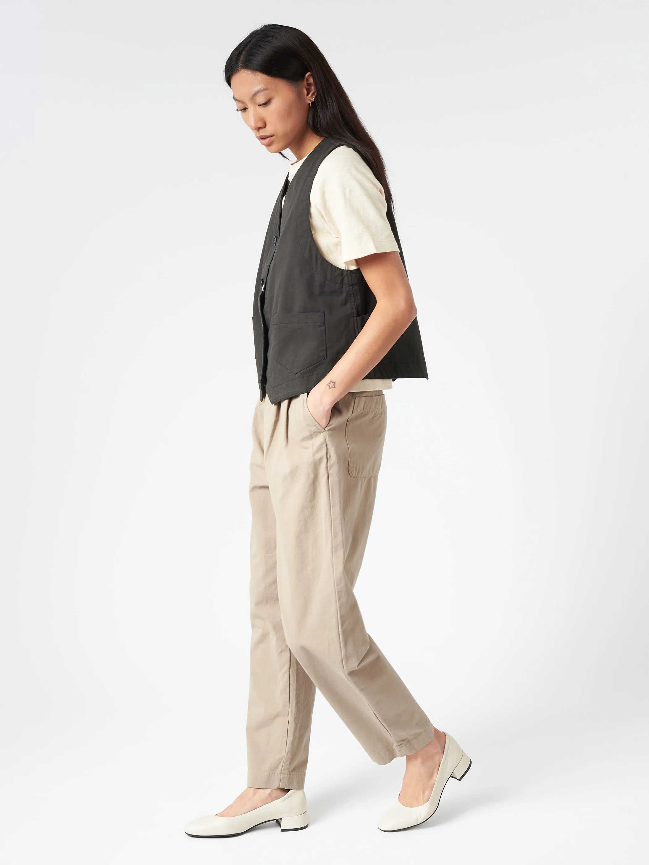 Tapered Tuck Pants