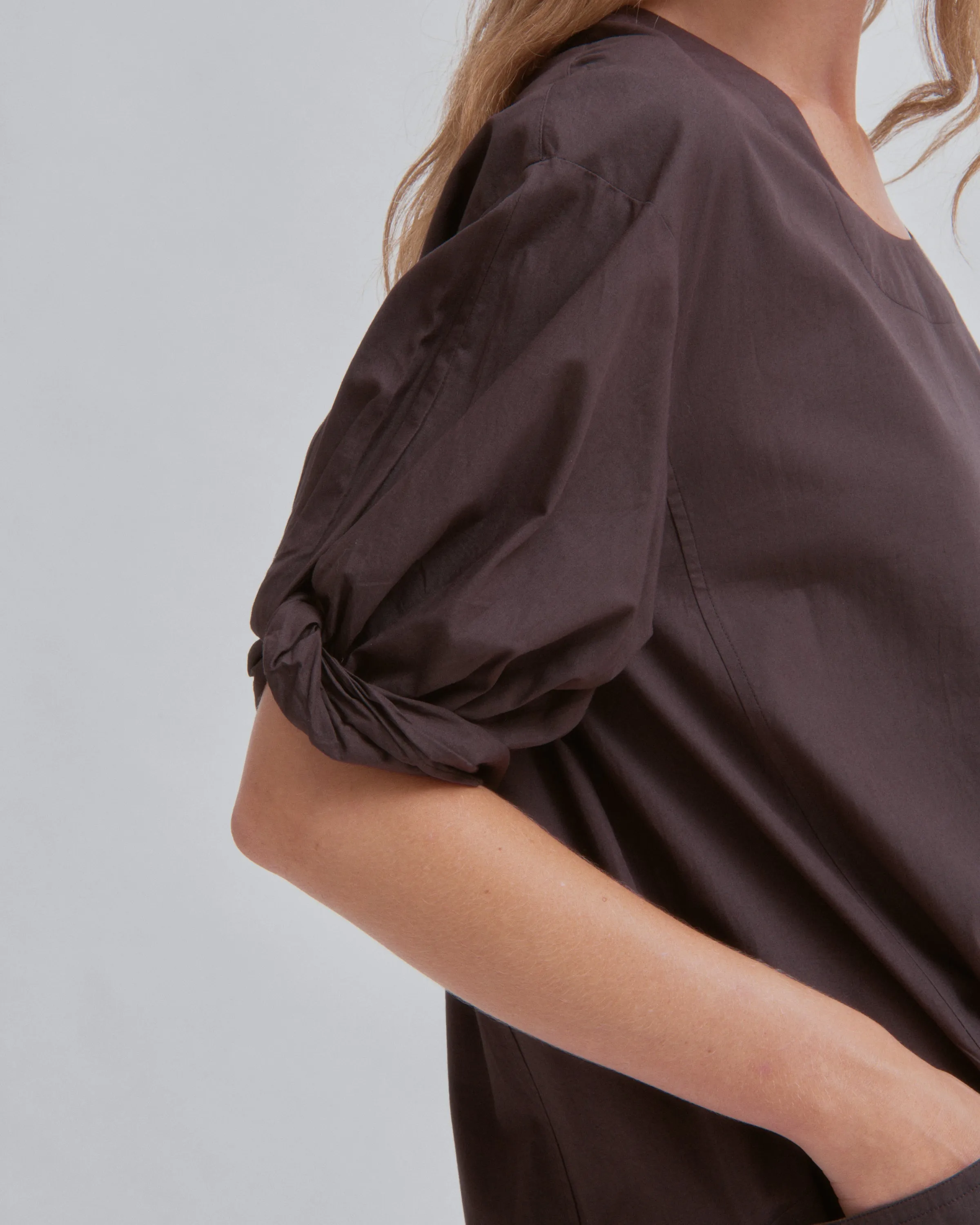 U-Neck Dress in Chocolate