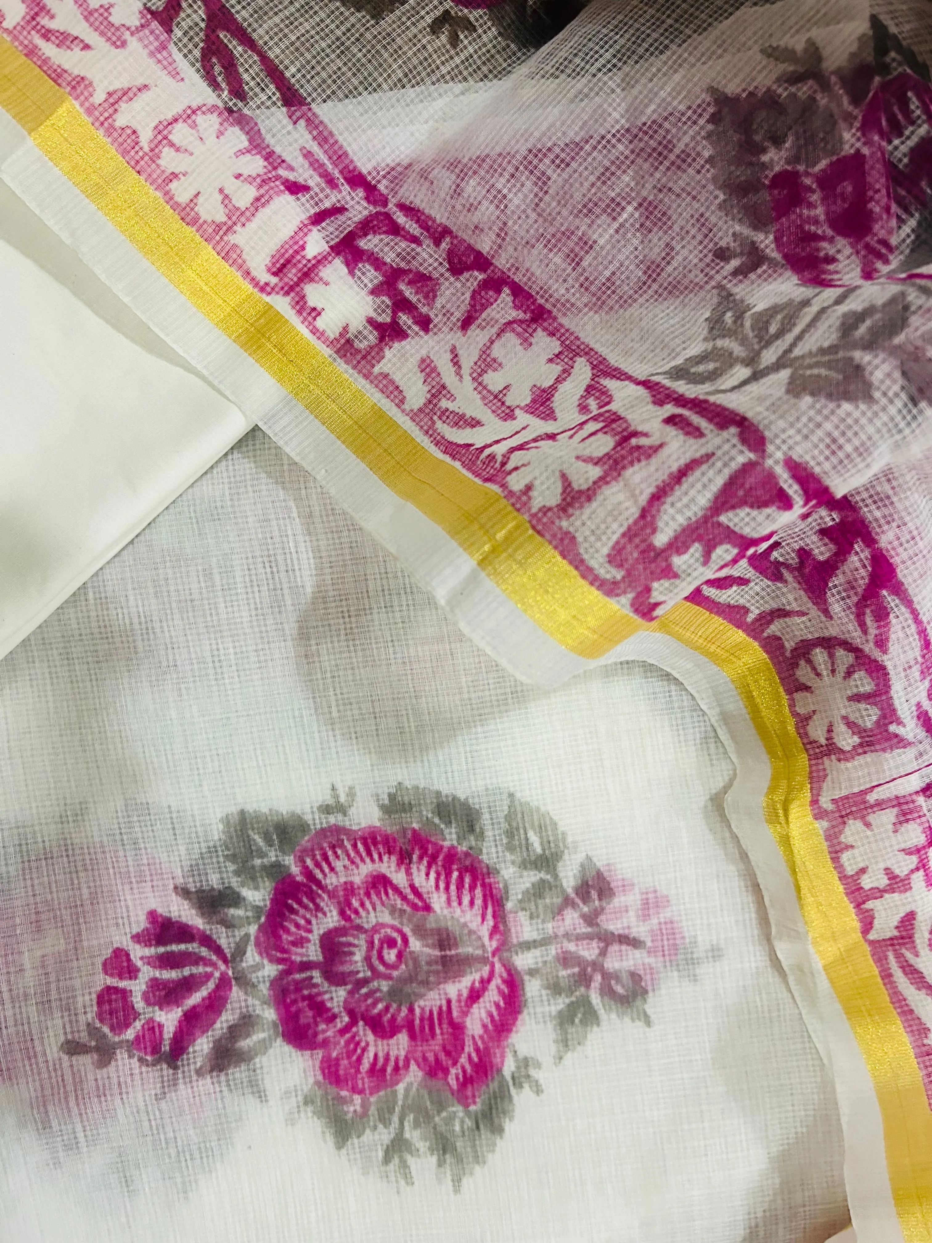White and pink Kota Doriya Suit